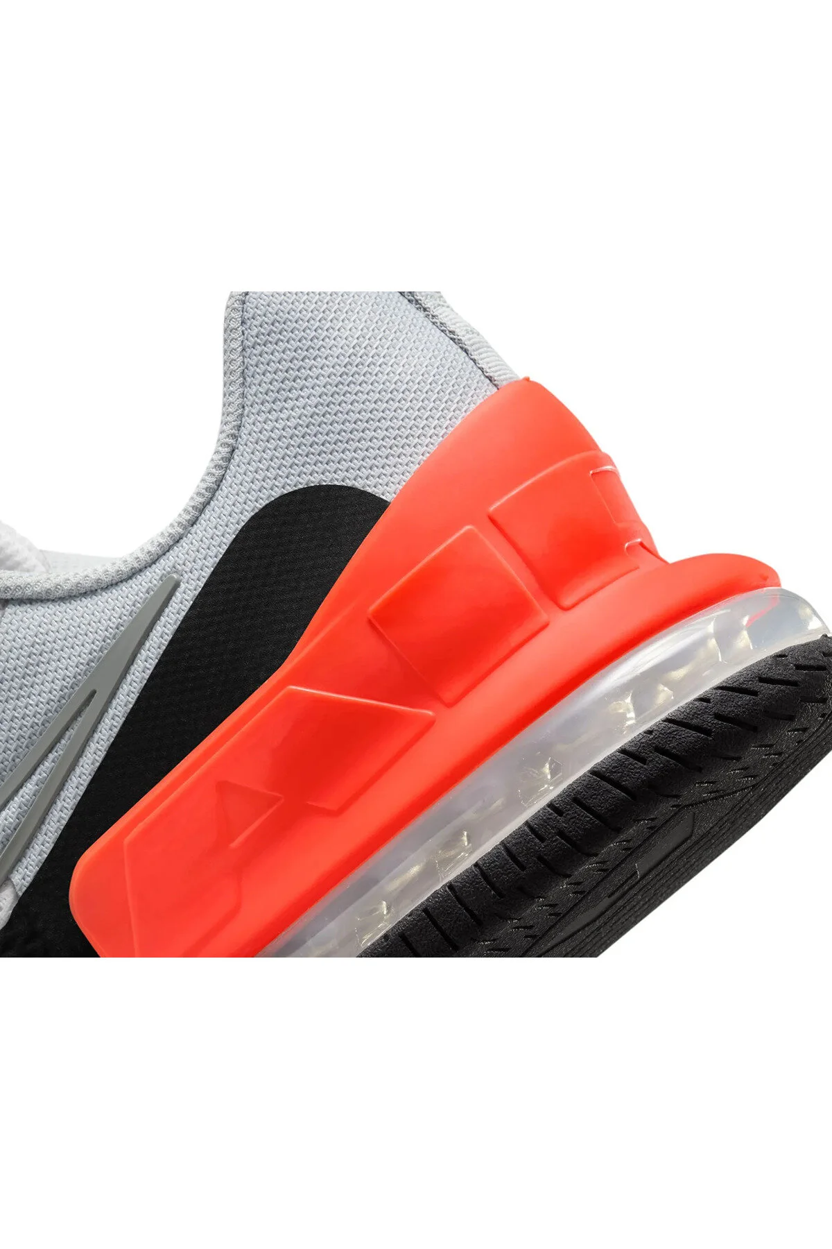 کفش دو و تمرین مردانه زنانه های آموزشی یونیزکس AIR MAX ALPHA TRAINER 6 FQ1833 005 سفید نایک Nike