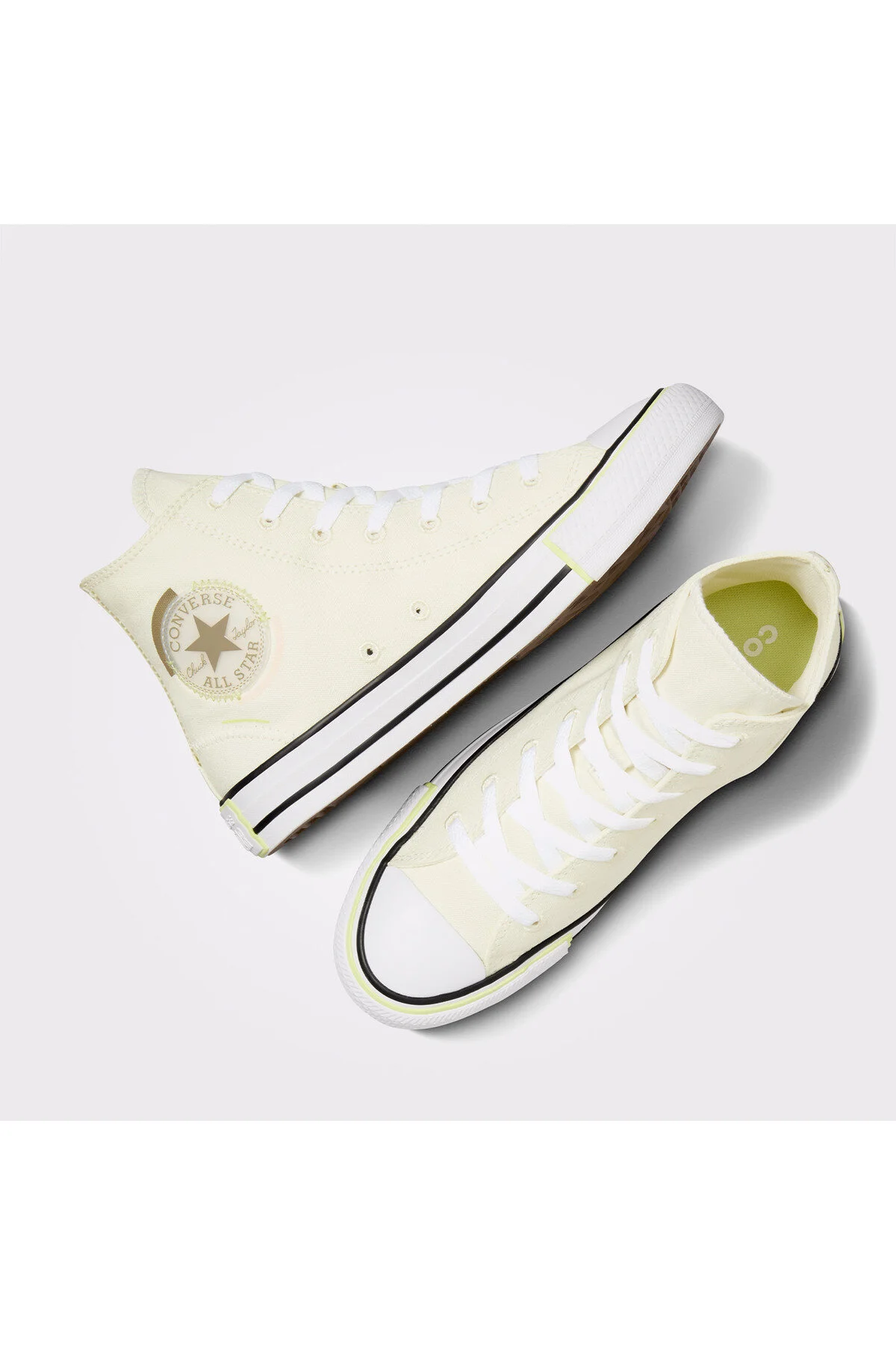 اسنیکر زنانه کانورس مدل Chuck Taylor All Star – بژ