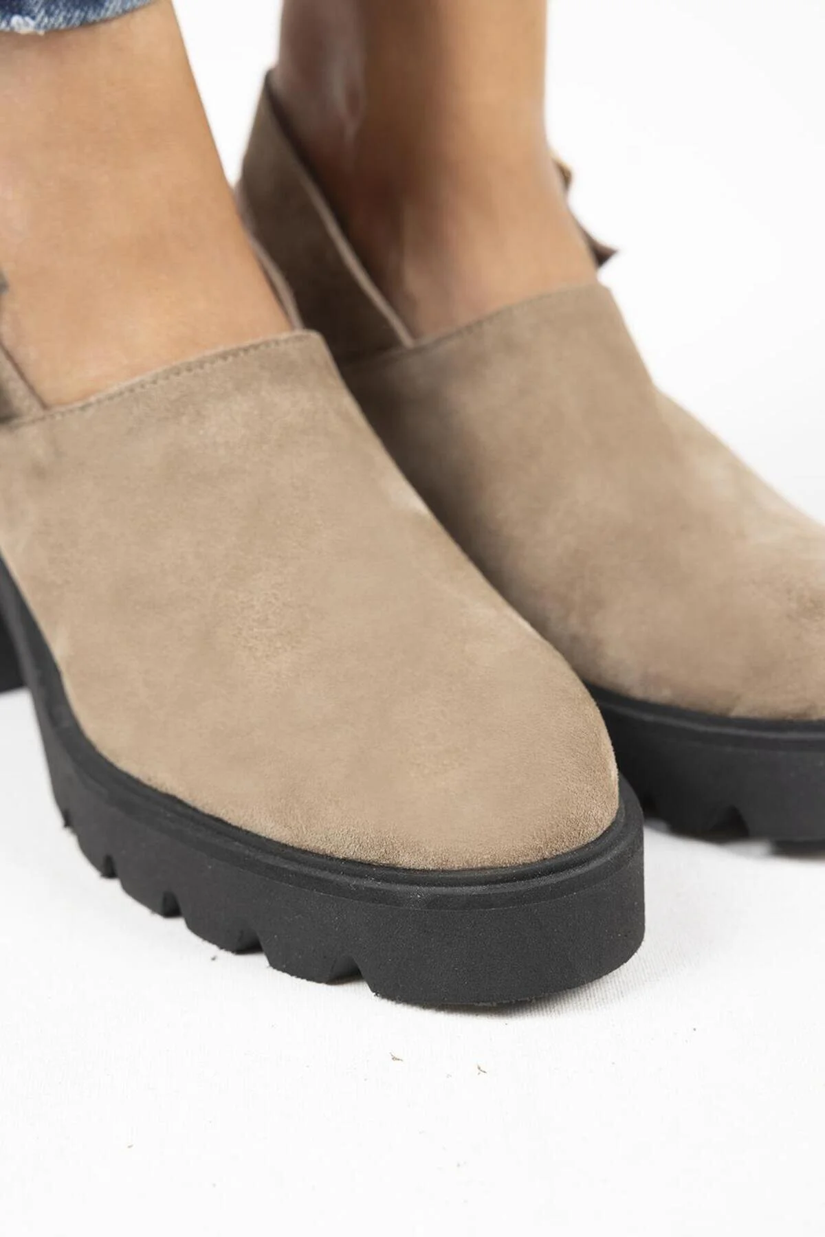 صندل زنانه CARLEEN WOMAN LEATHER BELT SABO SANDALS Manijero