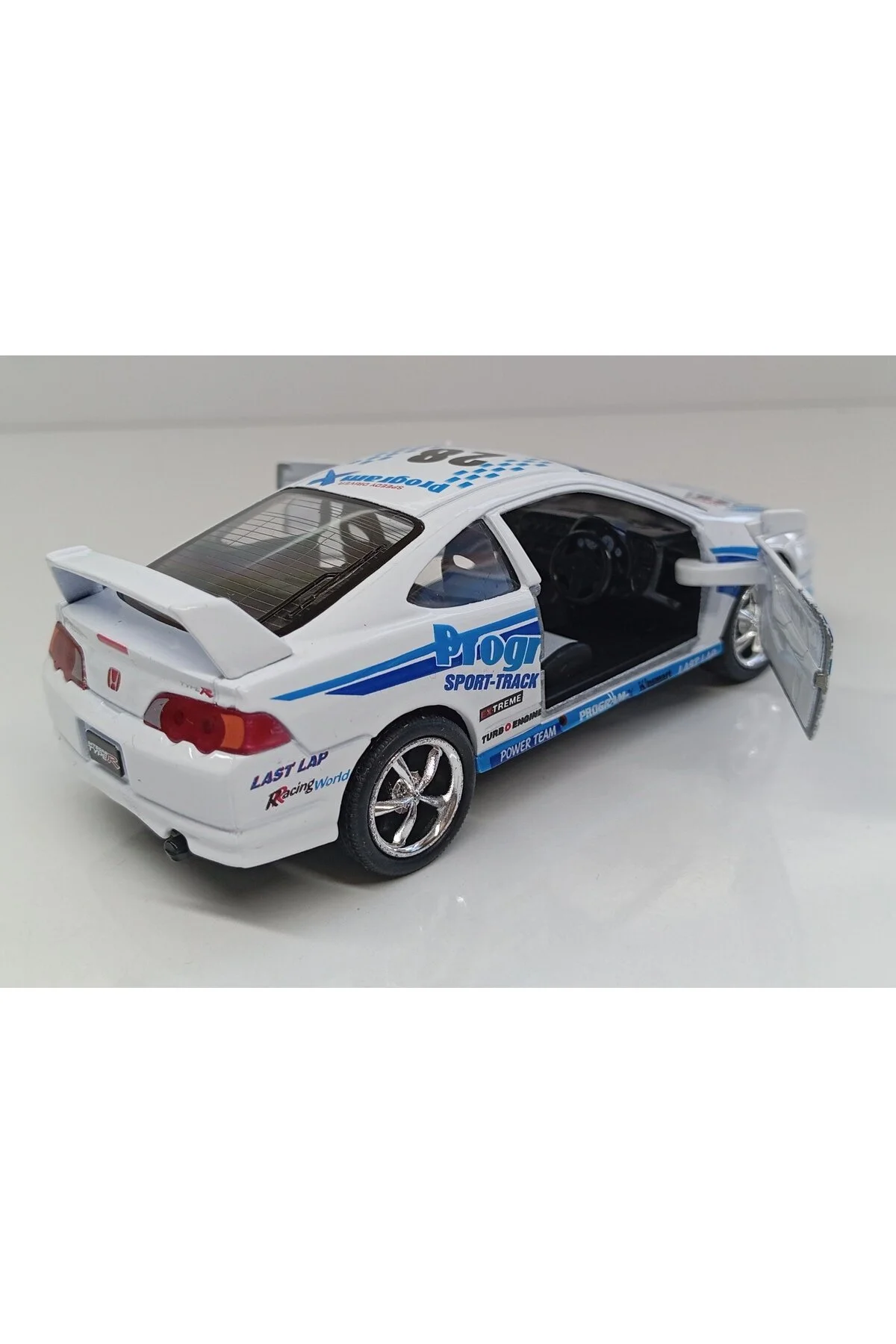 مدل خودرو 1:34 HONDA INTEGRA TYPE DTM CZECH FLIM METAL Kinsmart