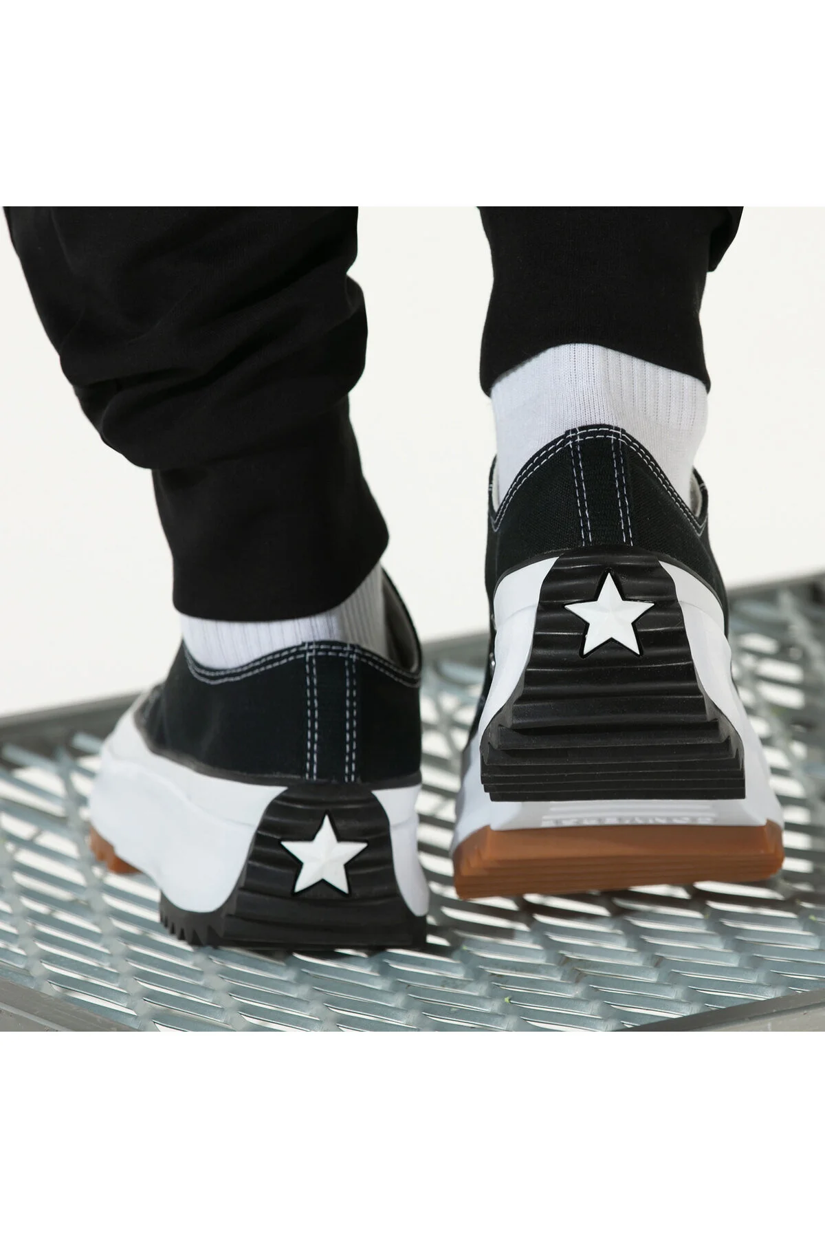 کفش دو و تمرین ورزشی مشکی یونیسکس پلتفرم STAR HIKE RUN کانورس Converse