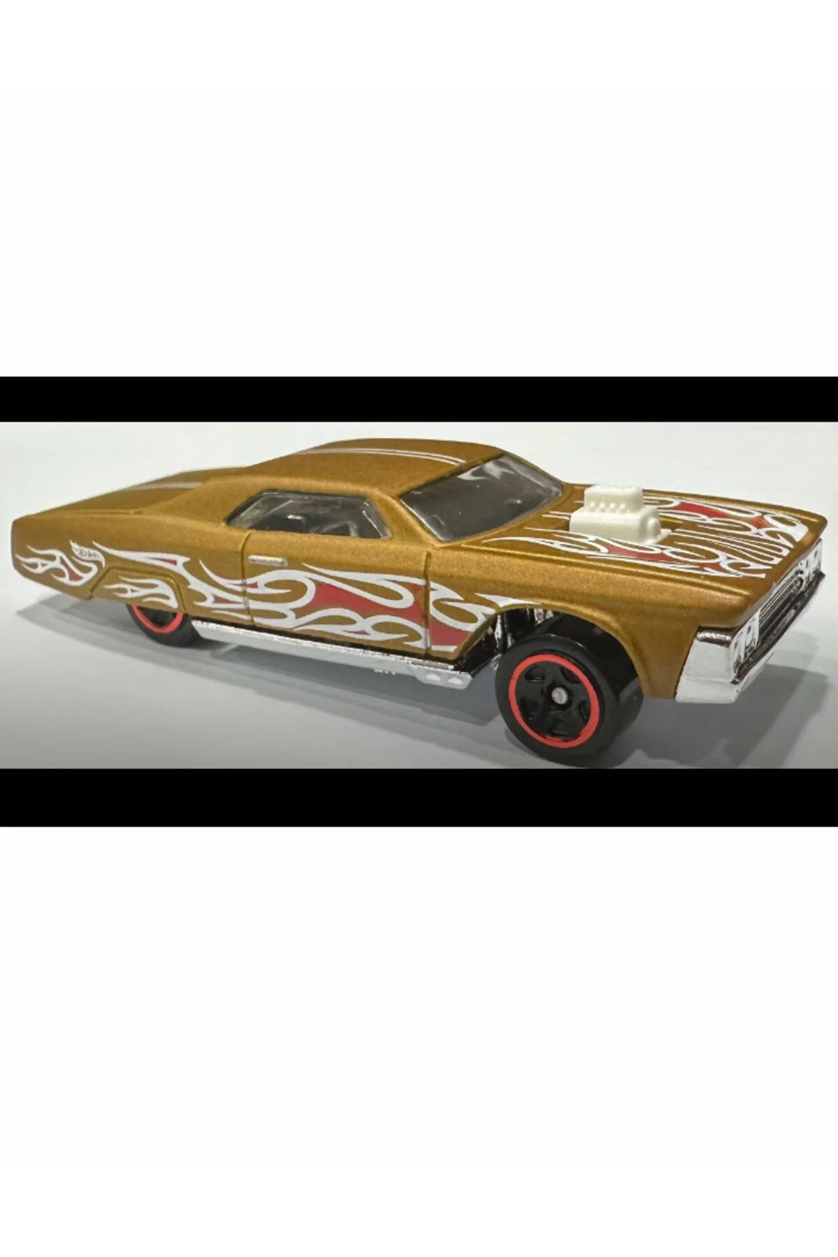 ماشین اسباب بازی 1:64 LAOR LOWRIDER NOSTALGIC هات ویلز اورجینال HOT WHEELS