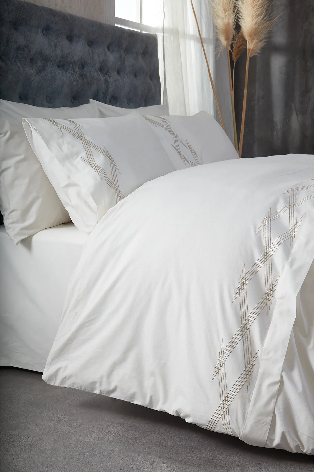 کاور لحاف دو نفره آبی سرویس روتختی گلدوزی Alizya Tile Double 6 Piece Duvet Cover مجموعه  Nazik Home