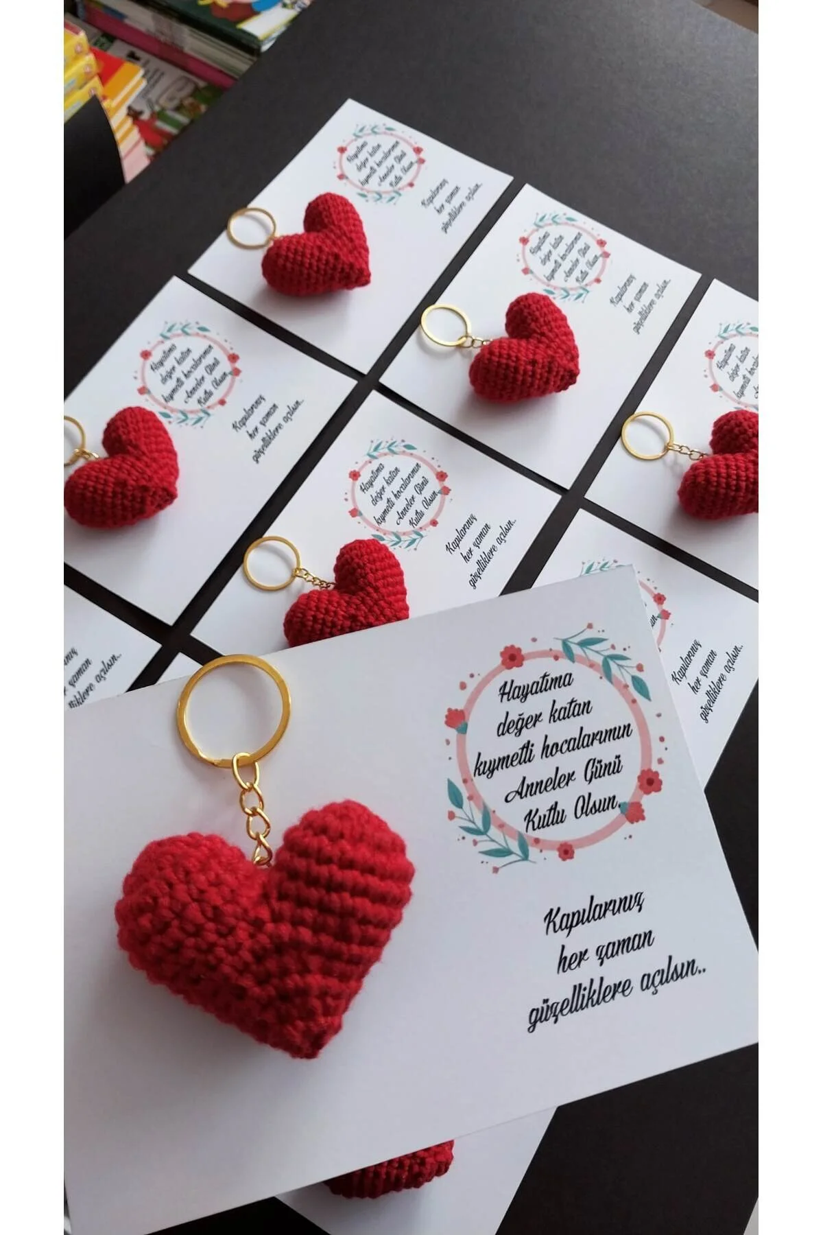 جلیقه کلید هدیه کریسمس روز ولنتاین 10 عدد AMIGURUMI RED HEART معلمان Masal Kırtasiye & Hediyelik Eşya