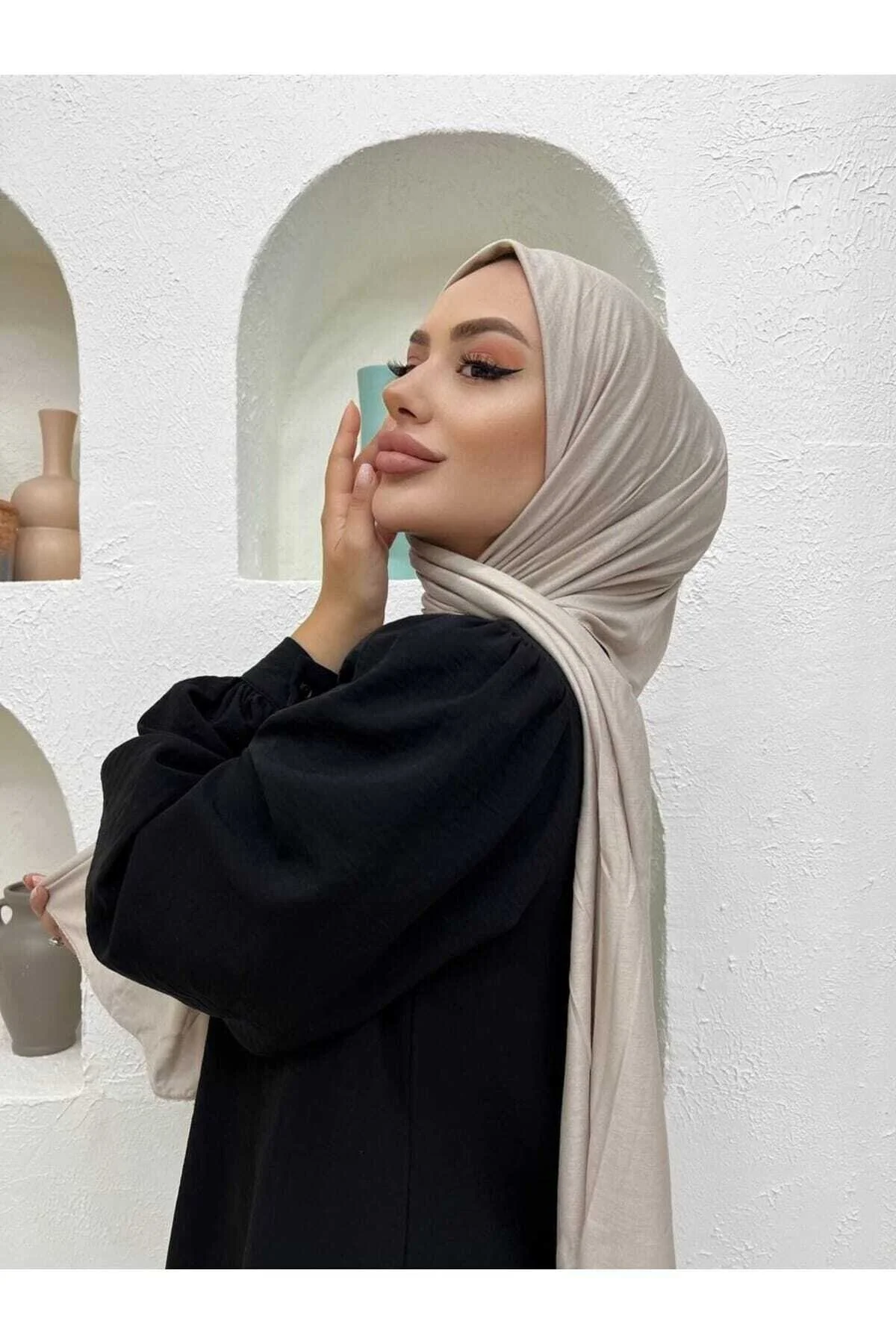 شال نخی شانه دار بژ زنانه پالمیه palmiyestore