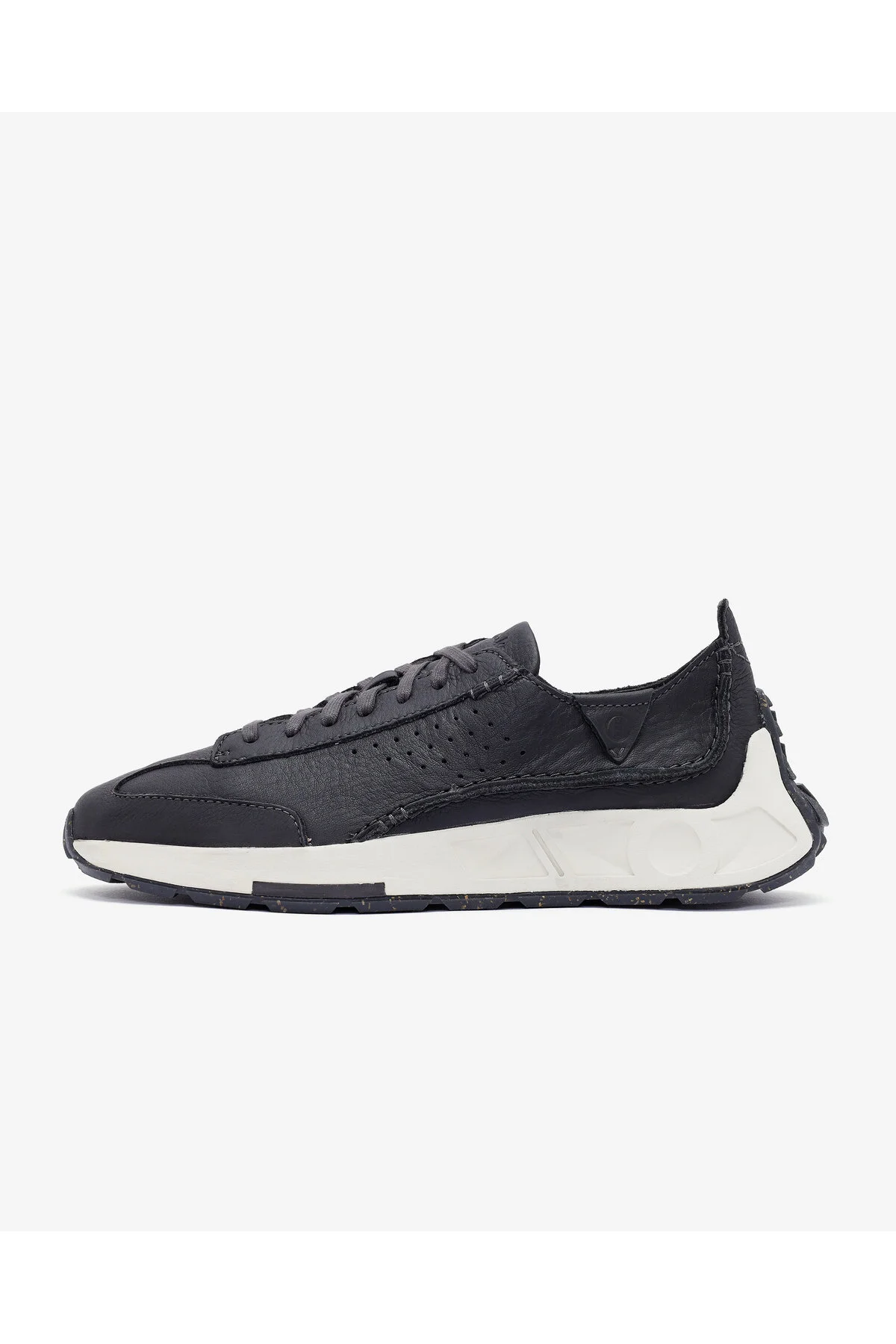 کفش مردانه ورزشی خاکستری سرعت کاردستی 26176156 کلارکس CLARKS