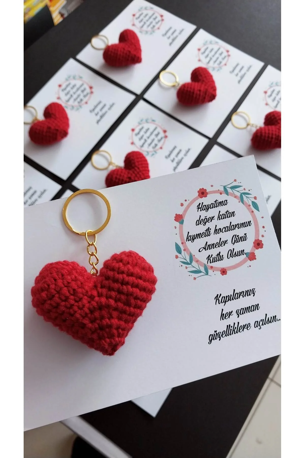 جلیقه کلید هدیه کریسمس روز ولنتاین 10 عدد AMIGURUMI RED HEART معلمان Masal Kırtasiye & Hediyelik Eşya