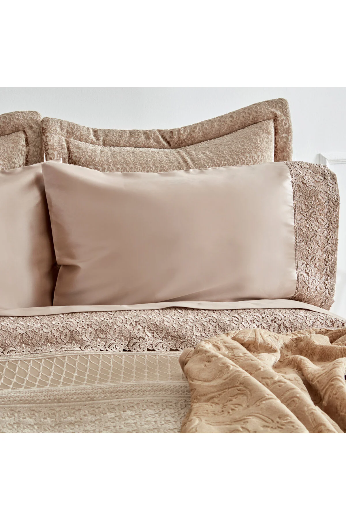 روتختی دو نفره بنای یادبود اورجینال کاراجا Karaca Home