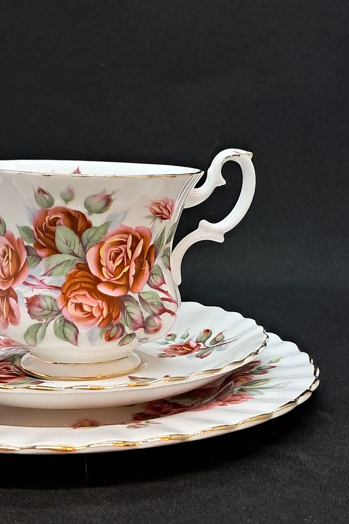 فنجان چای چند رنگ چایی خوری سالگرد گل رز صدمین 3 قطعه  Royal Albert