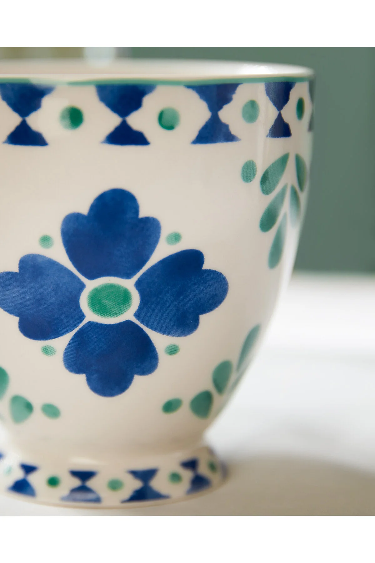 ماگ سفید فنجان Caron Meribel Cup Color 400 میل Madame Coco