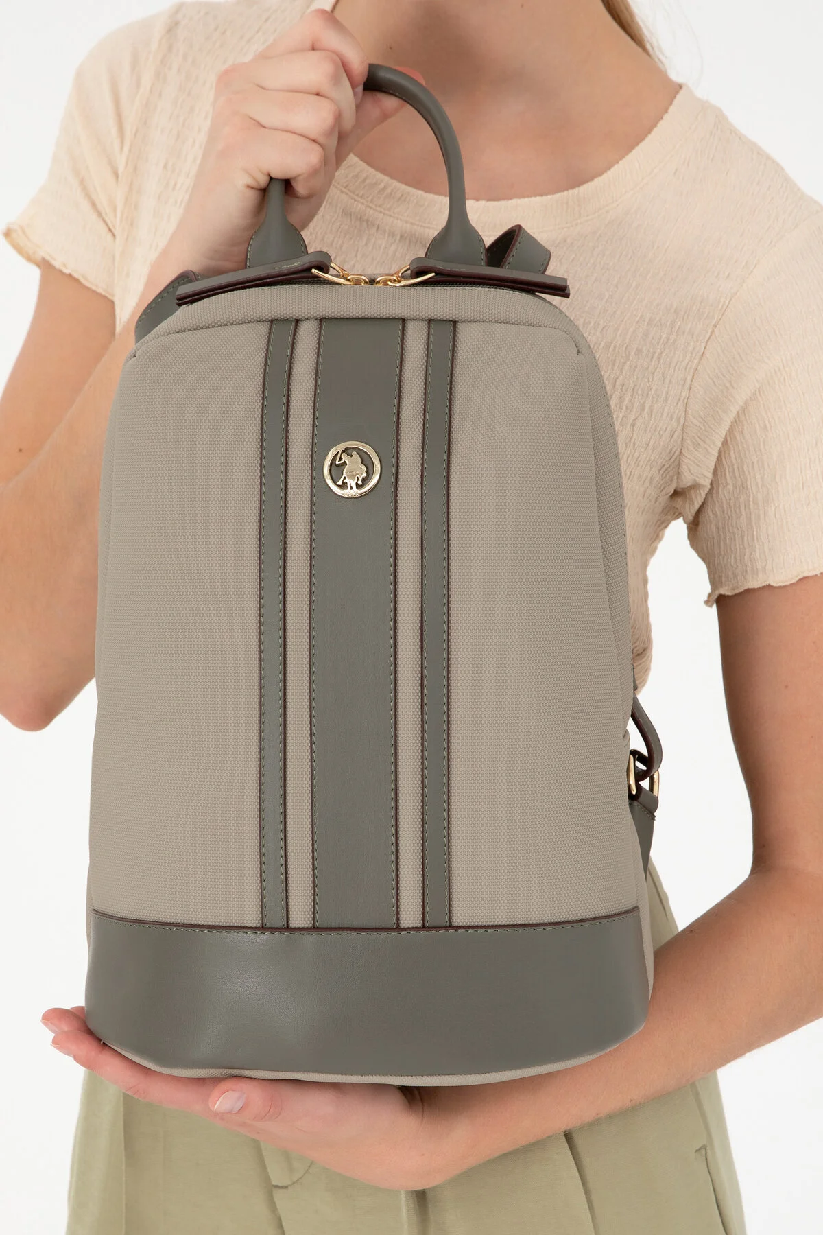 کوله پشتی زنانه رنگی با طراحی روزمره و مقاوم در برابر استفاده طولانی U.S. Polo Assn.