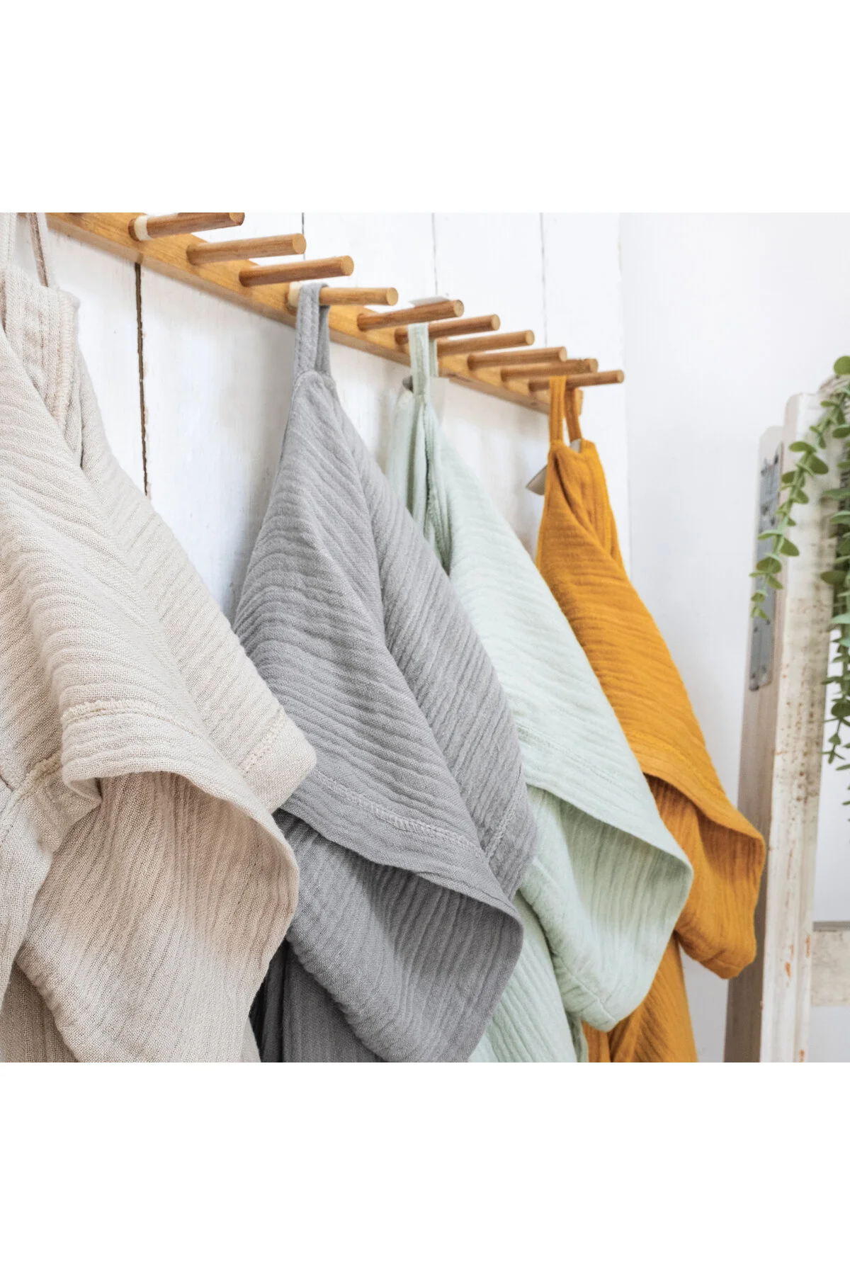 حوله تنپوش روبدوشامبر خانه BOHEM BATHROZ HARDAL S M Schafer