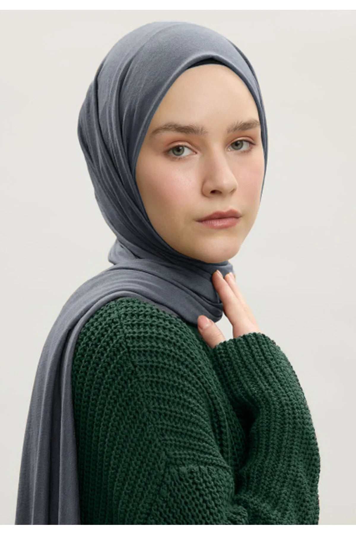 شال نخی خاکستری حجاب شانه دار زنانه Mesa Charm