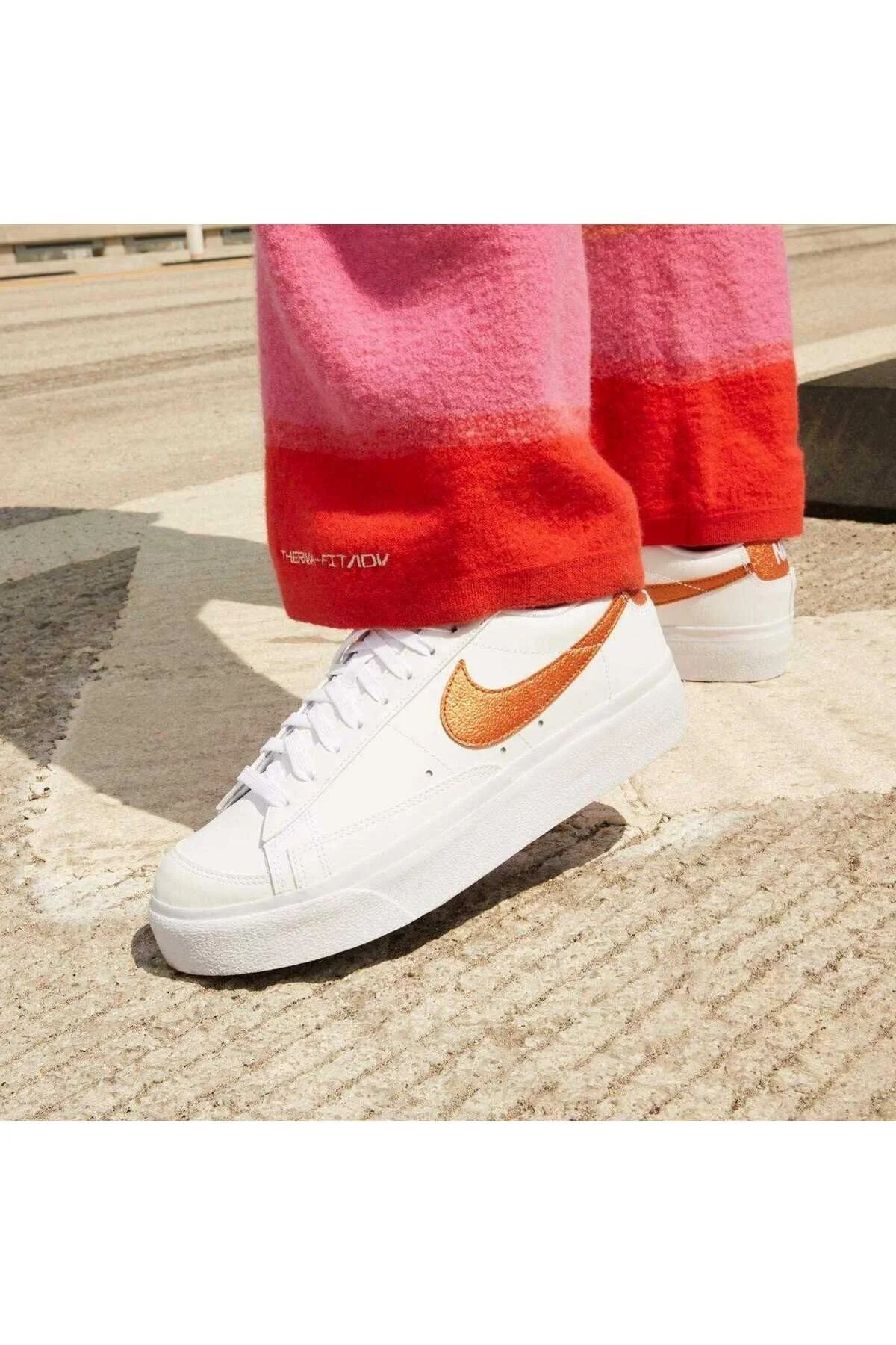 کفش مردانه زنانه یونیسکس پلتفرم سفید پلت فرم کم رنگ توبوی نایک Nike