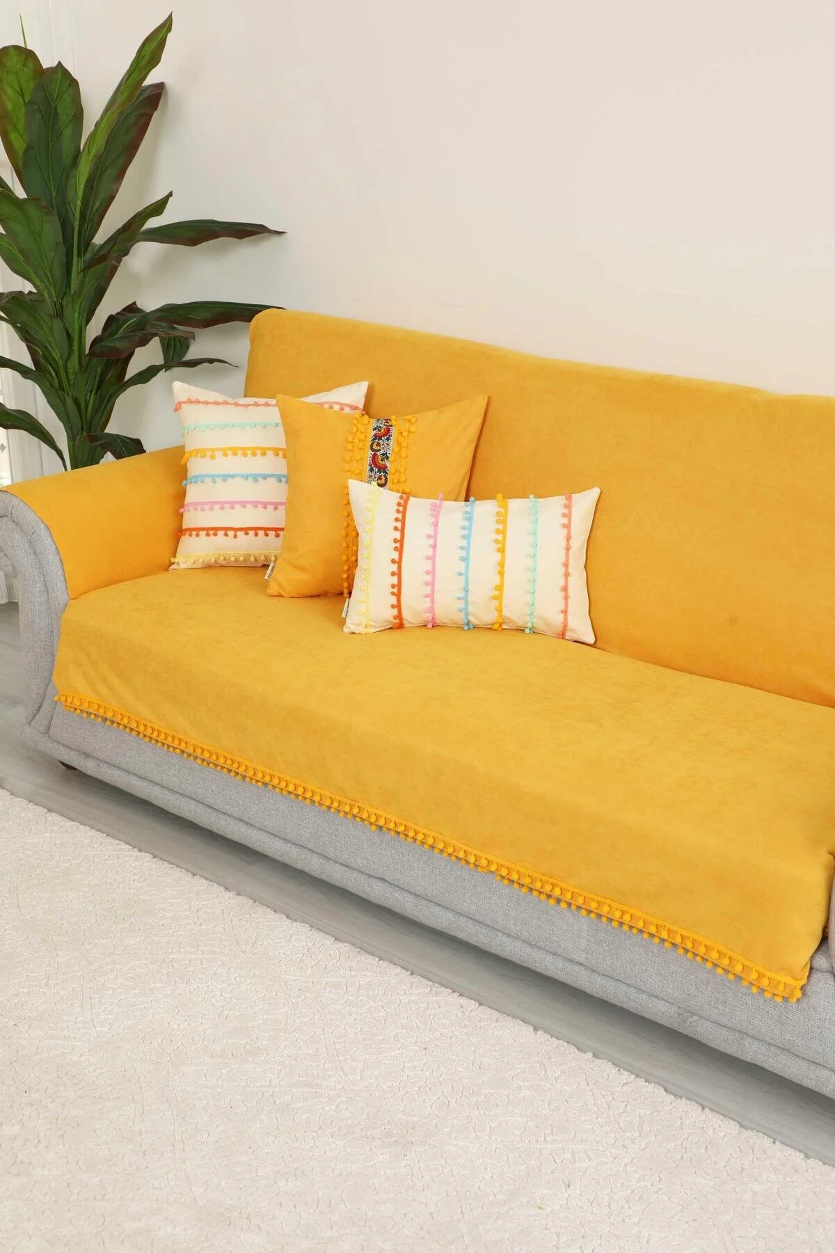 روکش مبل زرد پوشش صندلی Pompom 180X210 سانتی متر Ko 34  Aisha's Design
