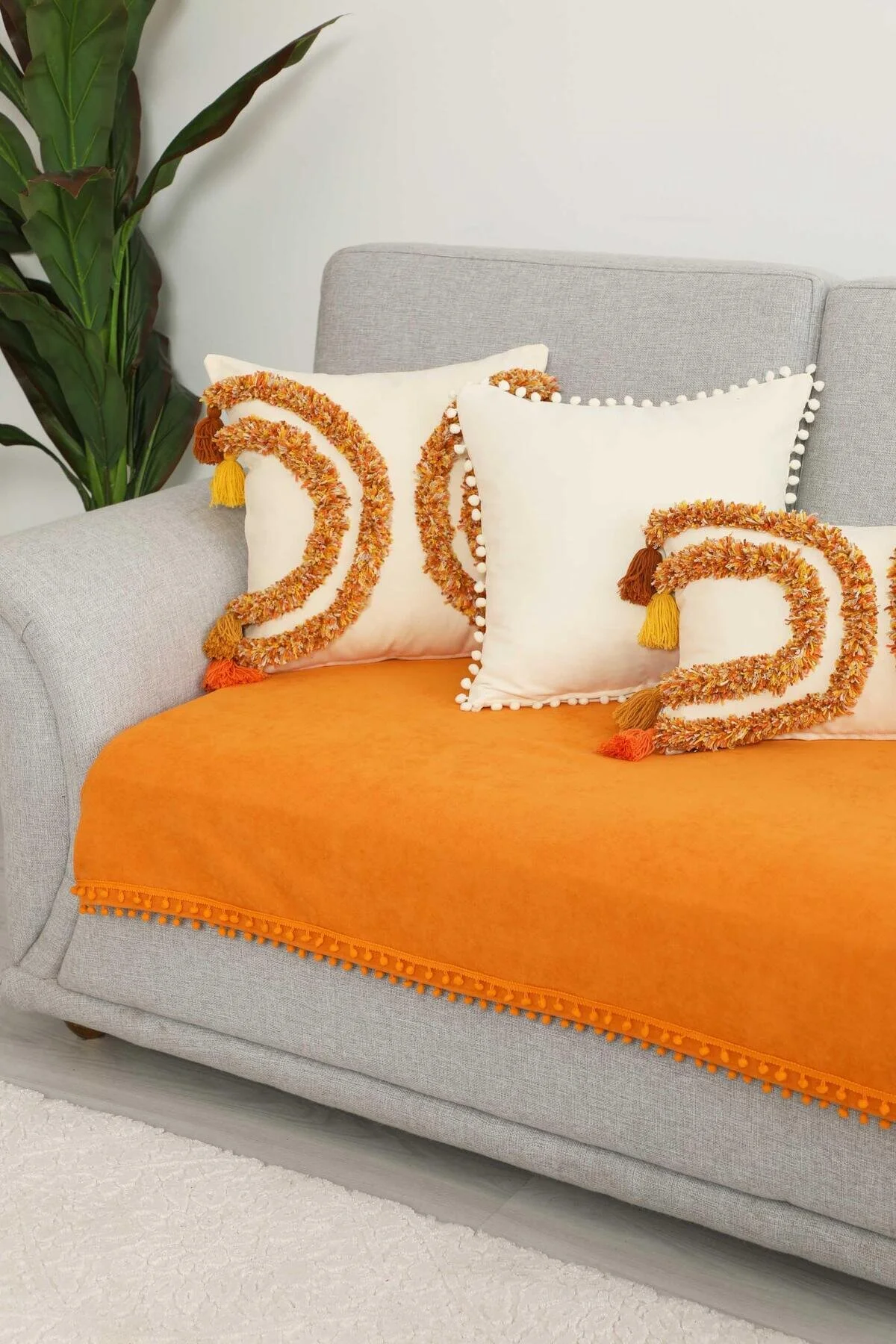 روکش مبل نارنجی پوشش صندلی پومپون 90X210 سانتی متر Ko 33  Aisha's Design