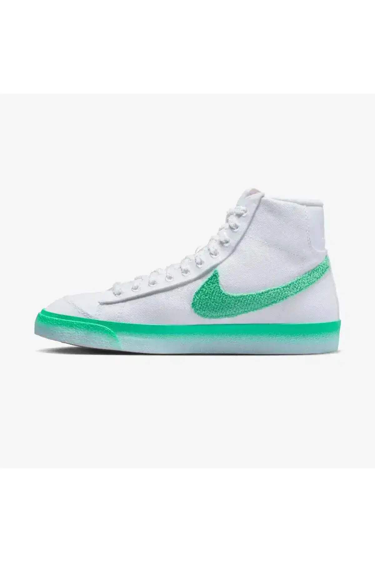 کفش زنانه Blazer Mid '77 Tubi ورزشی سفید نایک Nike