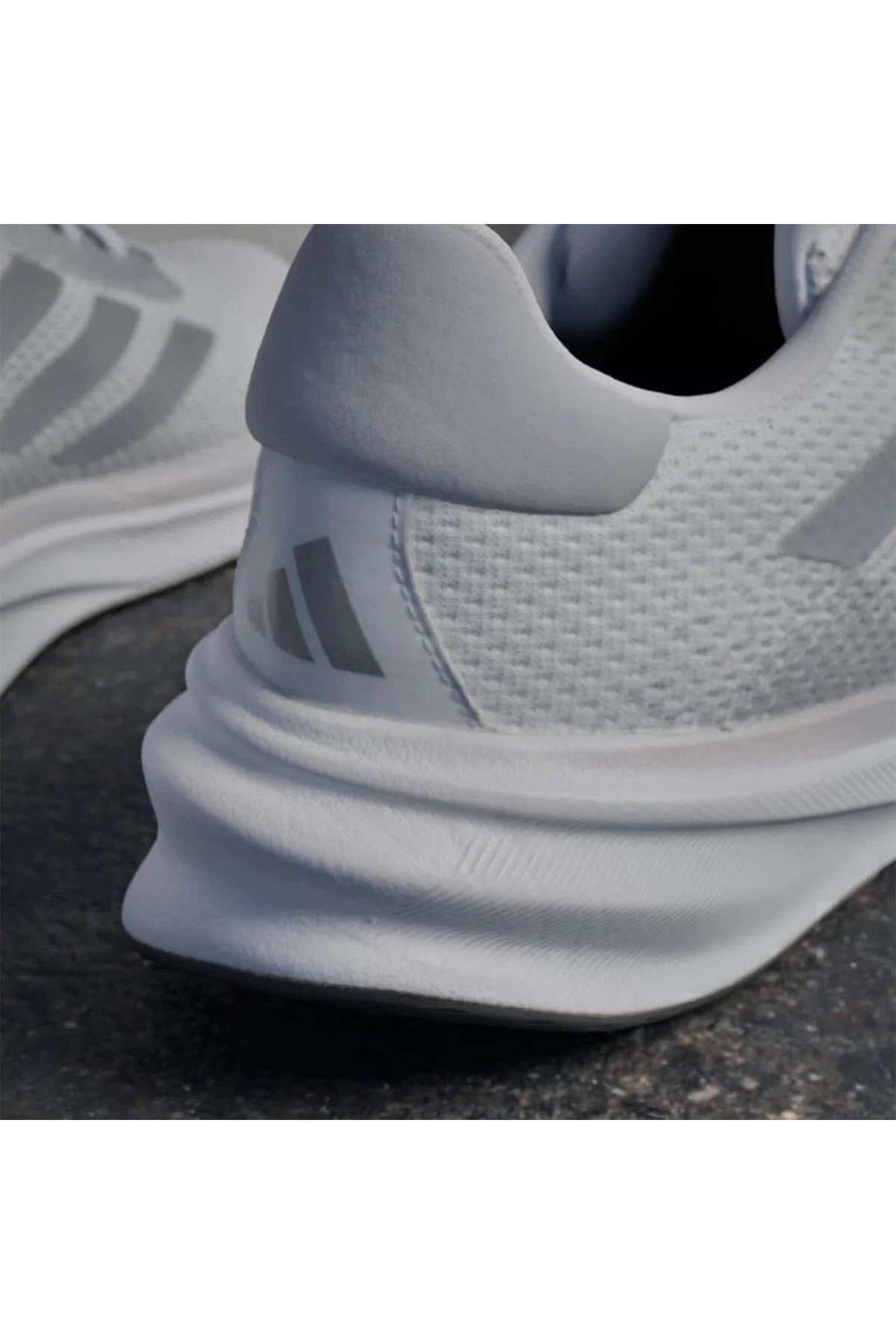 کفش زنانه Supernova Stride W آدیداس adidas