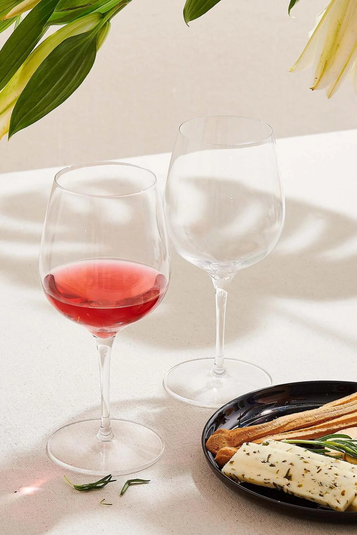 لیوان پایه‌دار گلاس GOBLET WINE RED TERROIR NUDE 590 CC پاشاباغچه Paşabahçe