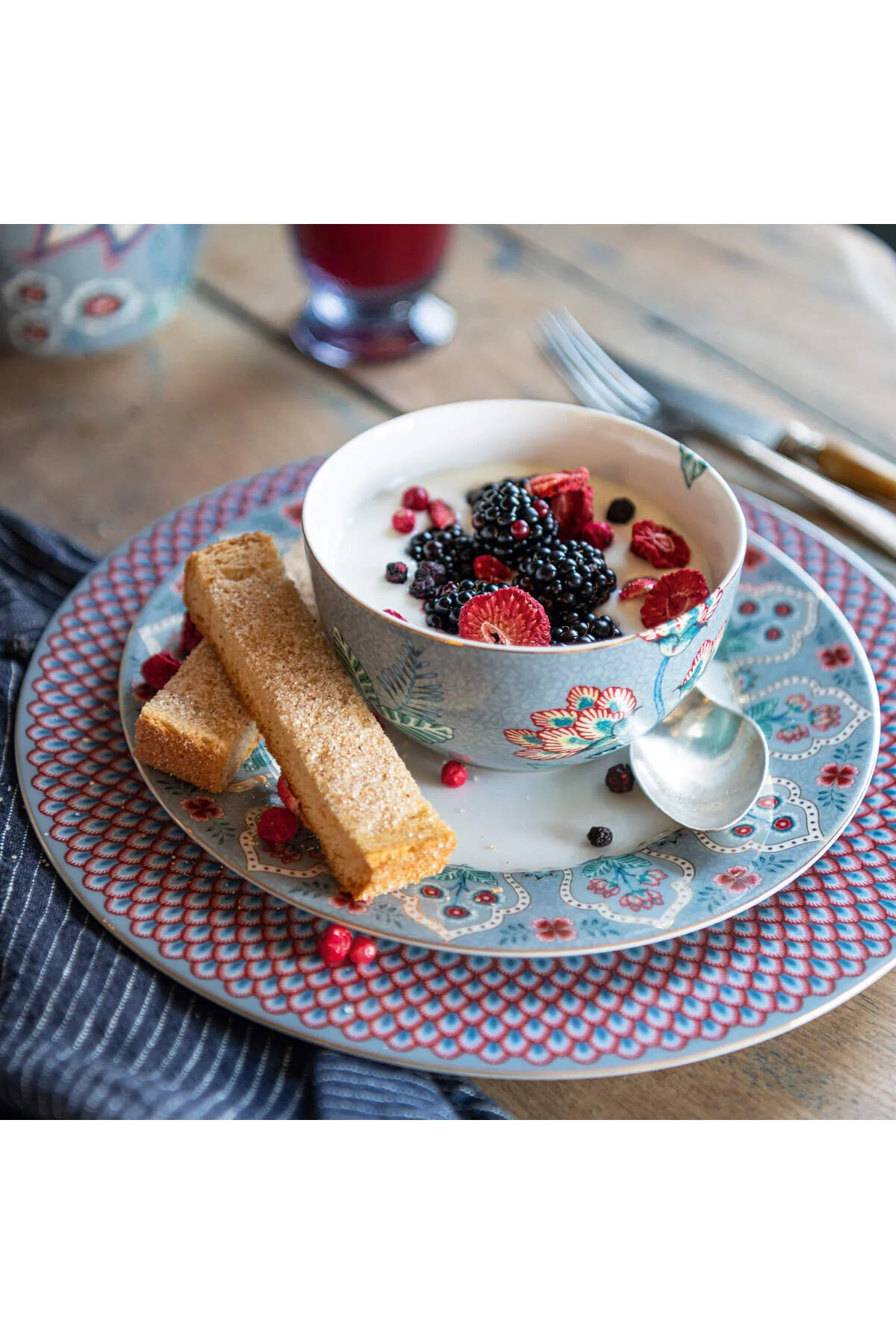 بشقاب صفحه ناهار خوری چینی جشنواره گل 26.5 سانتی متر Pip Studio