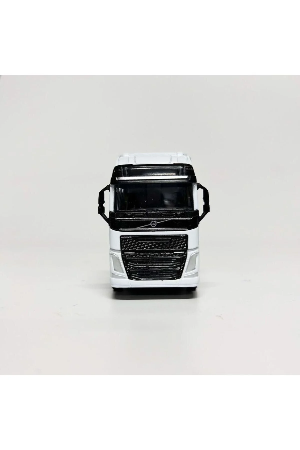 کامیون و ماشین آلات ساختمانی اسباب بازی 1:64 فنجان فلزی VOLVO FH WELLY