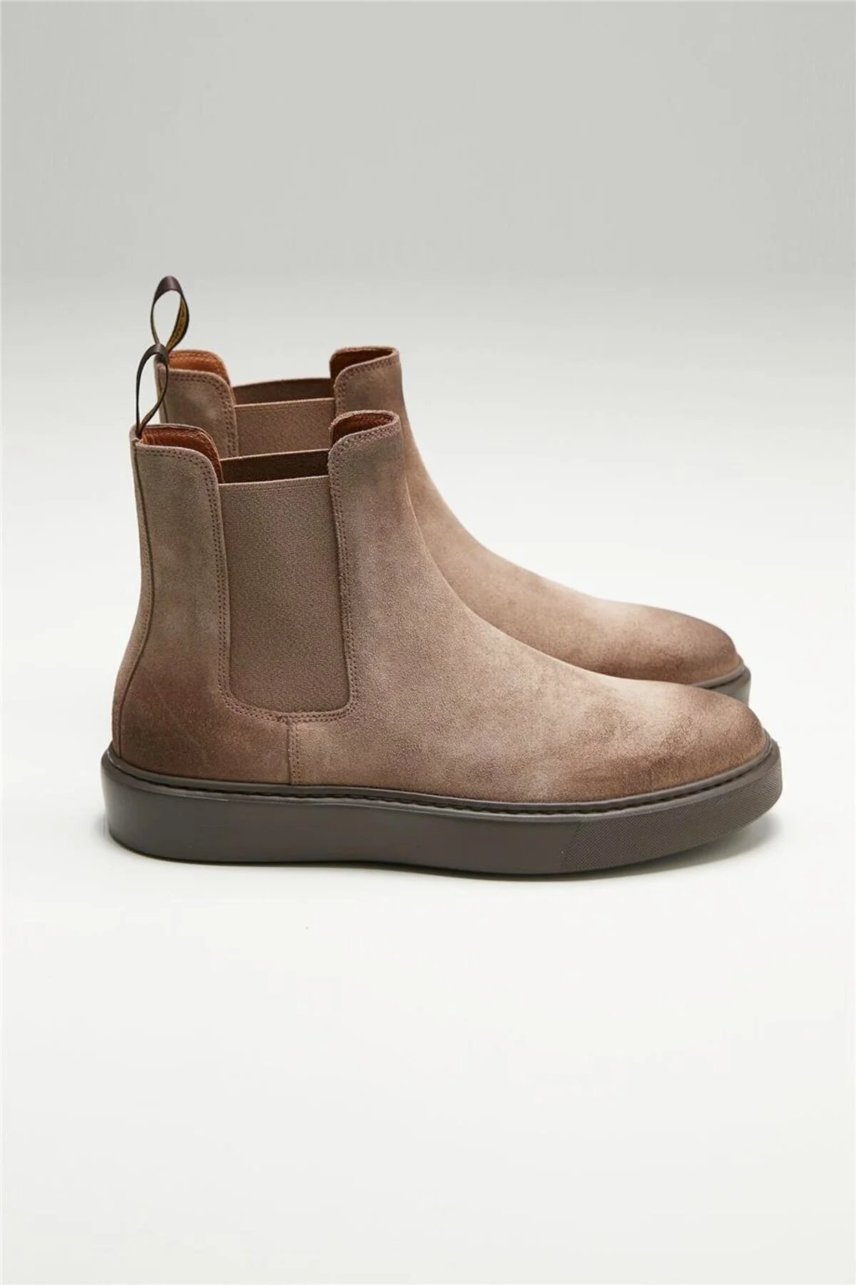 چکمه و بوت مردانه MINK OIL SED پوتین Doucals