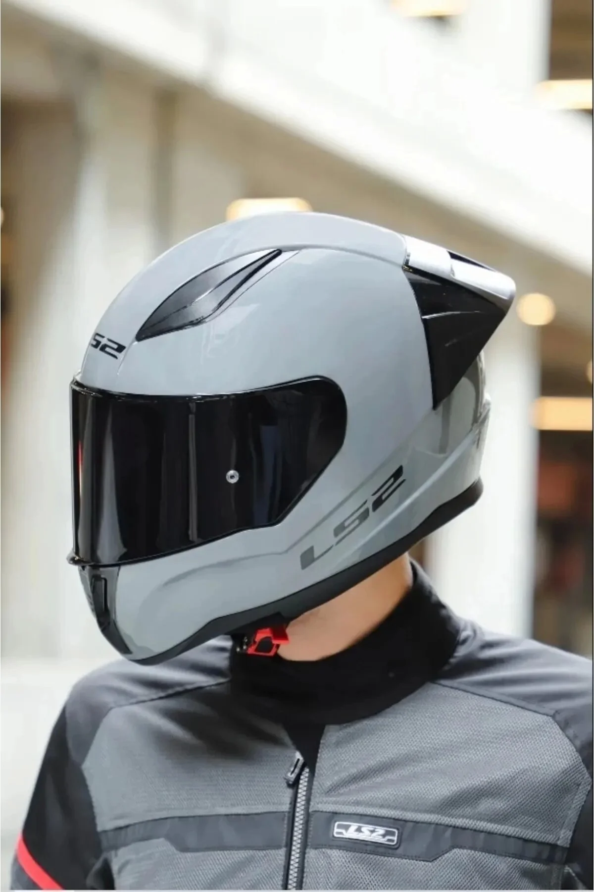 کلاه کاسکت Rapid 2 Race Nardo Gray Hassk خراب شیشه های سیاه ال اس تو LS2