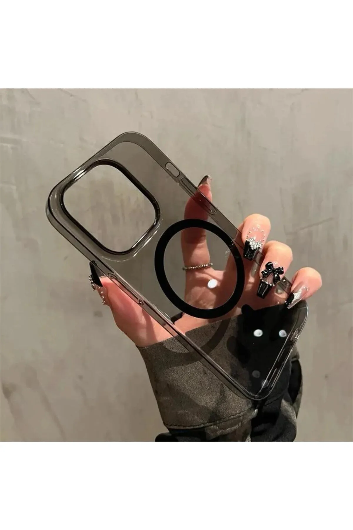 کاور و قاب پشت سخت لوکس شفاف بدون زرد شدن میکا برای آیفون 14 پرو مکس Noppax