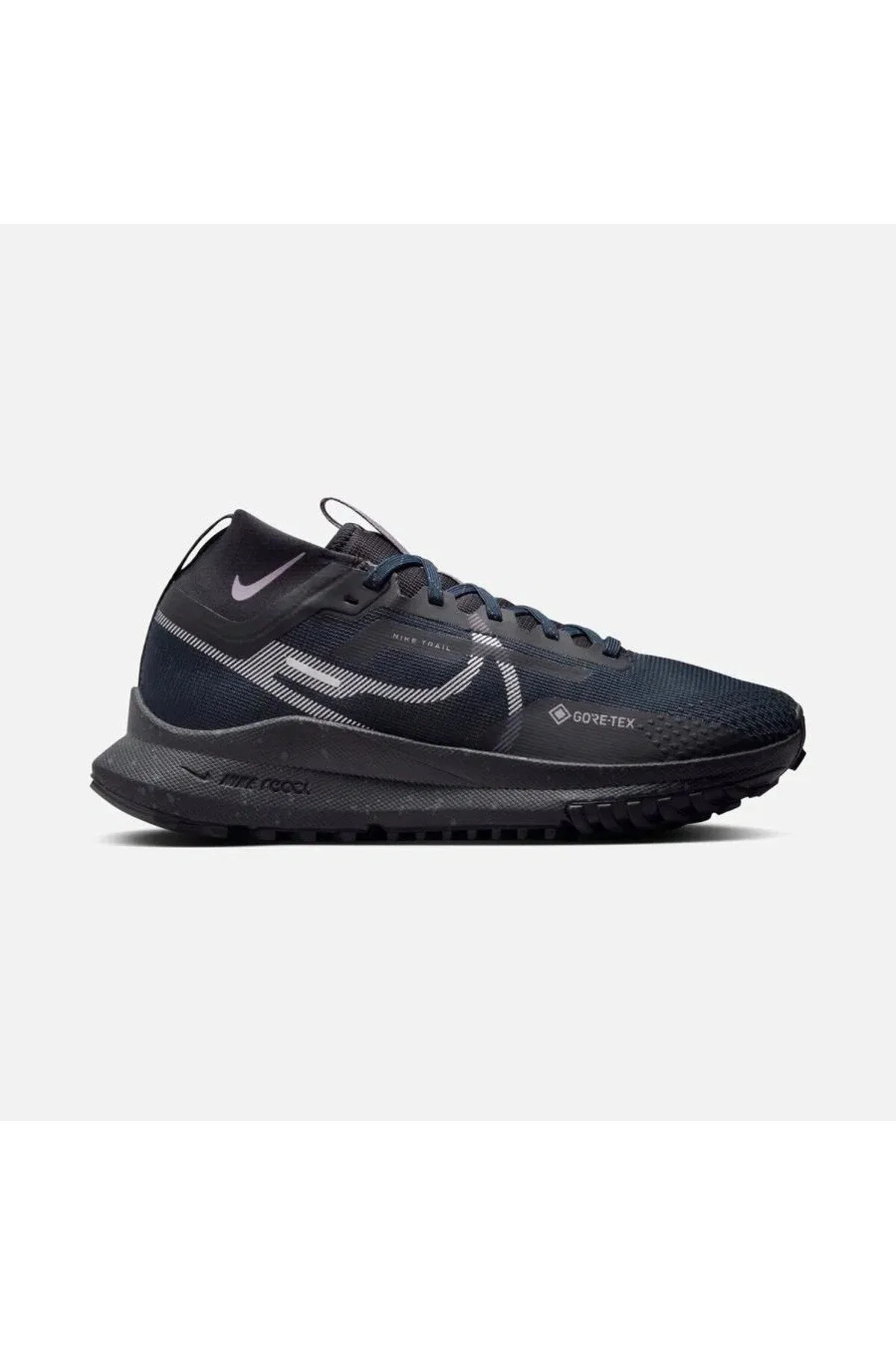 کفش زنانه W React Pegasus Trail 4 Goretex ضد آب سرمه ای آبی رانینگ نایک Nike