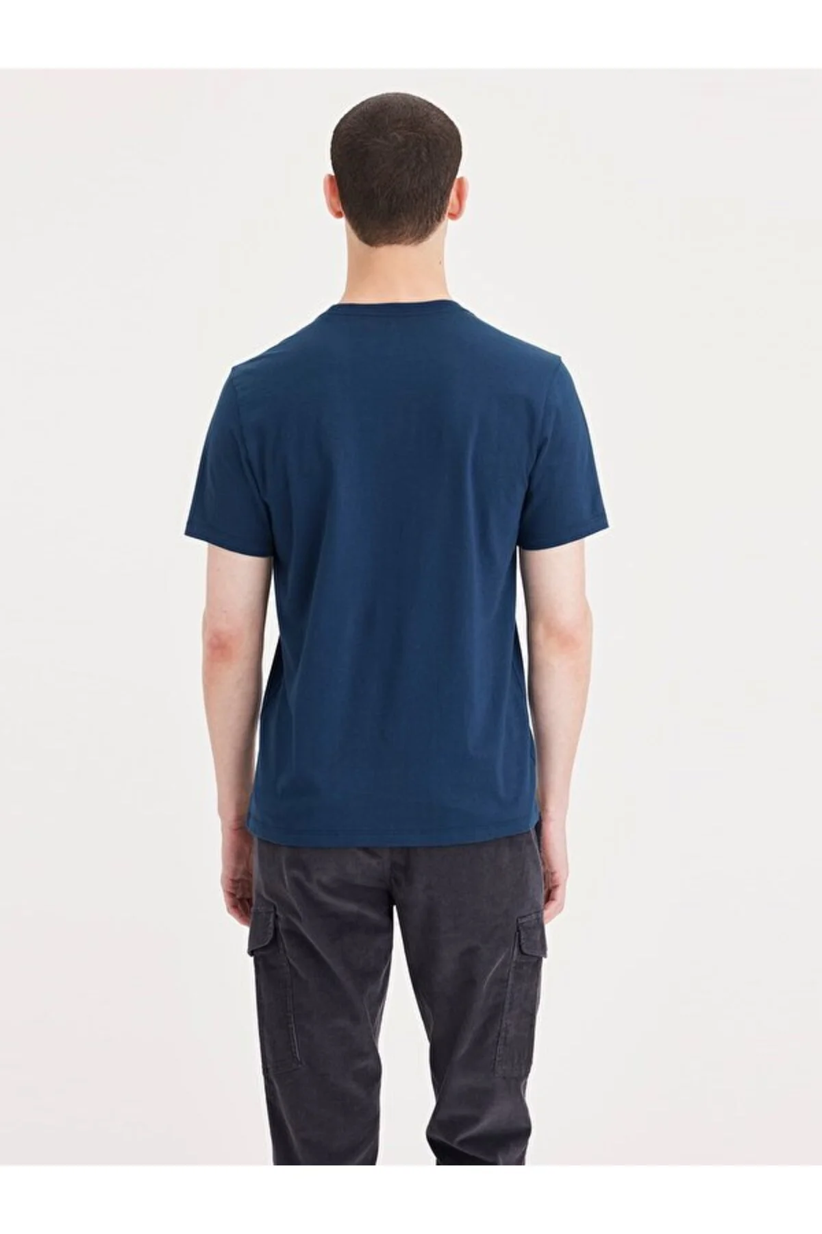 تی شرت آبی مردانه آرم T لیوایز اورجینال Dockers