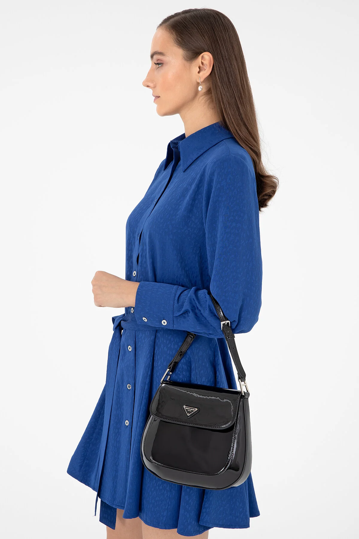 کیف شانه ای زنانه چرم براق مشکی 05PC24K1201 Pierre Cardin