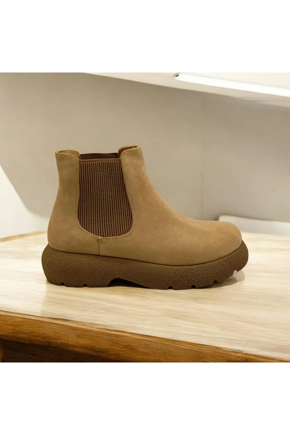 چکمه و بوت زنانه TUNA BEIGE SUEDE پوتین Ametist