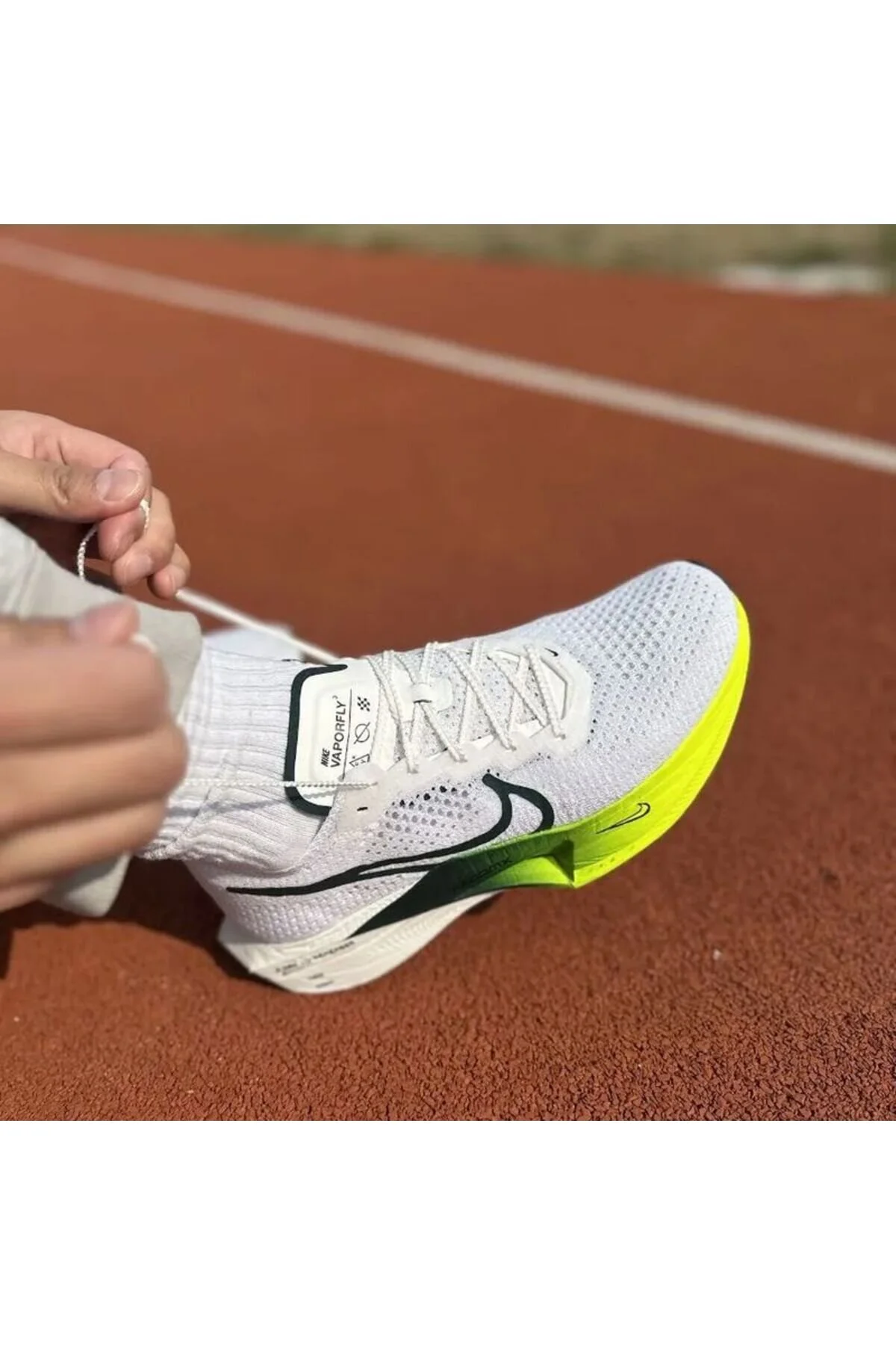 کفش دو و تمرین مردانه ZOOMX VAPORFLY 3 ٪ در حال رانینگ نایک Nike