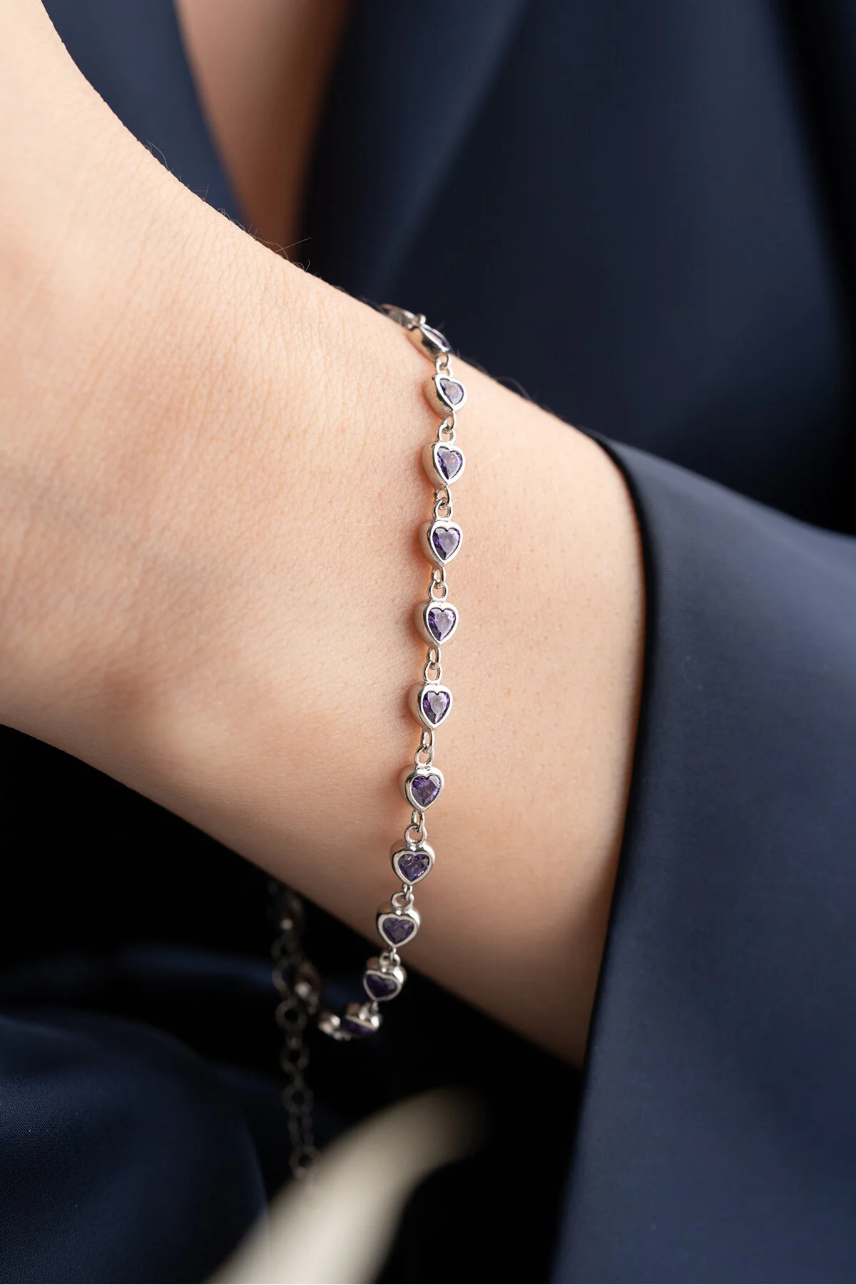 دستبند نقره ای آبی بنفش قلب 925 عیار Silvano Jewelry