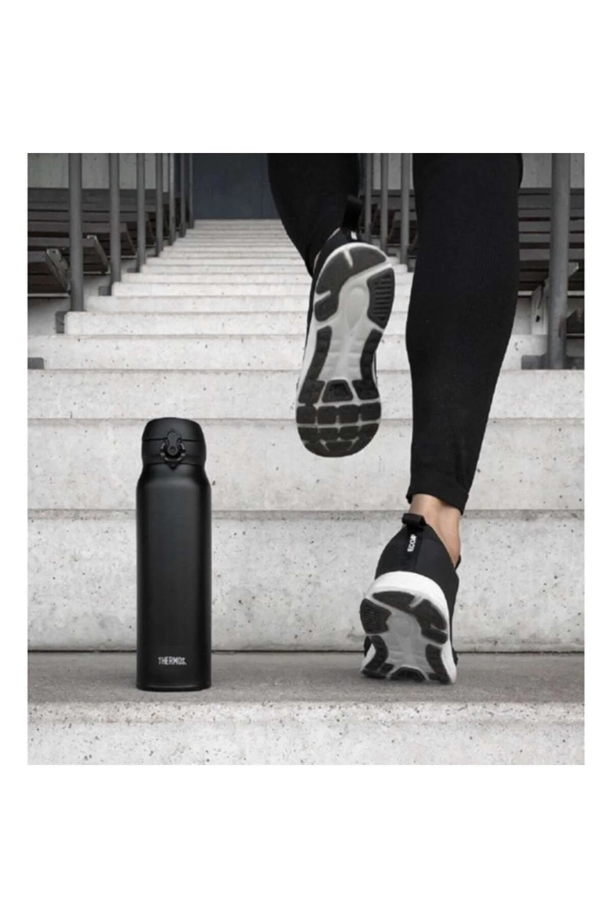 فلاسک لیوان JNL 500 ULTRALIGHT 0,50 LT مشکی ترموس Thermos