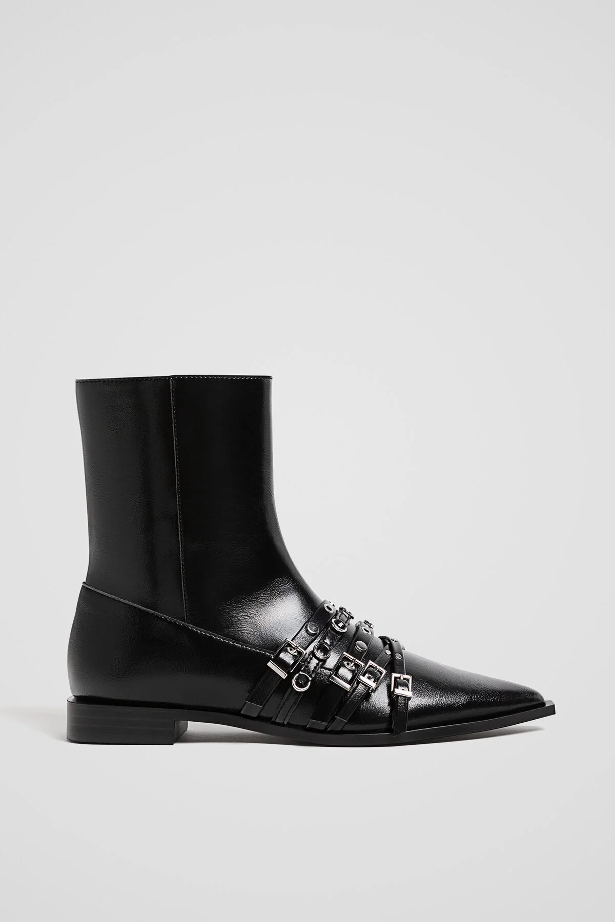 بوت زنانه با نوار روی مچ دست مسطح کنید استرادیواریوس Stradivarius