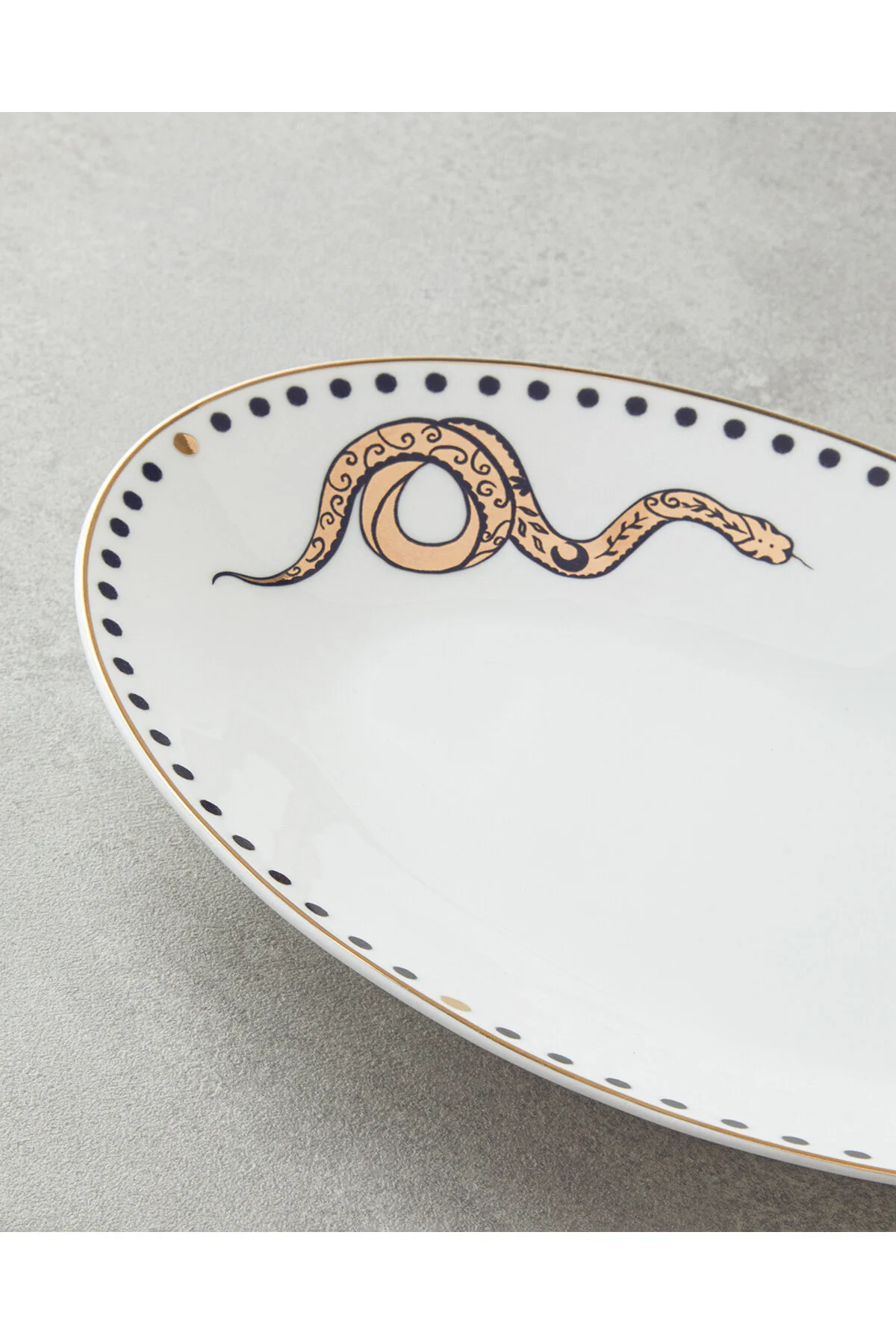 بشقاب TALISMAN SNAKE BONE PLATE BOAT 25 سانتی متر سیاه و سفید English Home