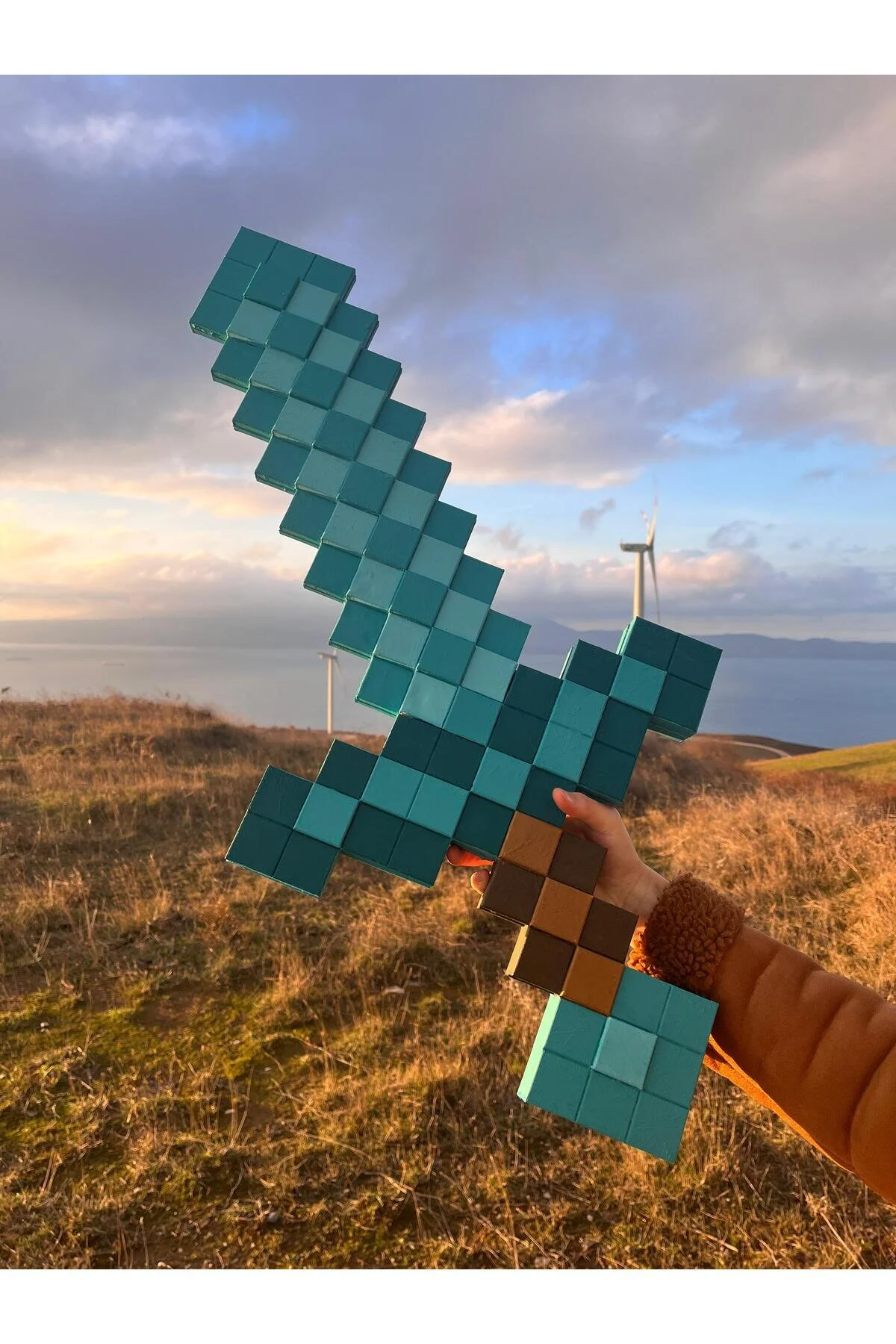 فیگور ویژه دوستداران MINECRAFT: شمشیر الماس بزرگ 80 سانتی متری 3DRoboMODA