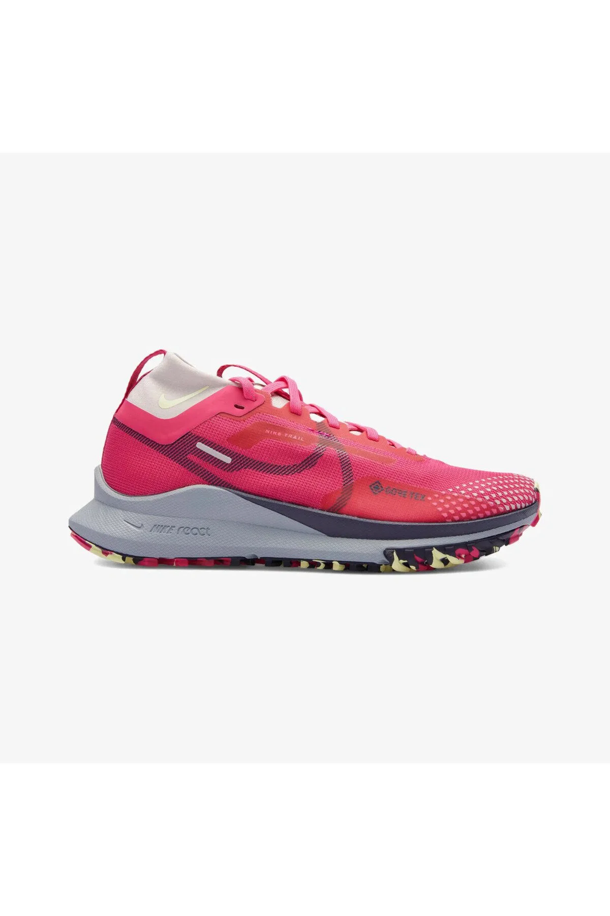 کفش زنانه React Pegasus Trail 4 Goretex دویدن صورتی نایک Nike