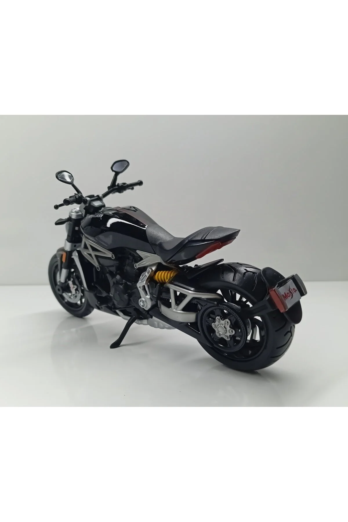 مدل خودرو DIANOMI 1:12 مقیاس DUCATI X DIVEL S موتور سیکلت Maisto