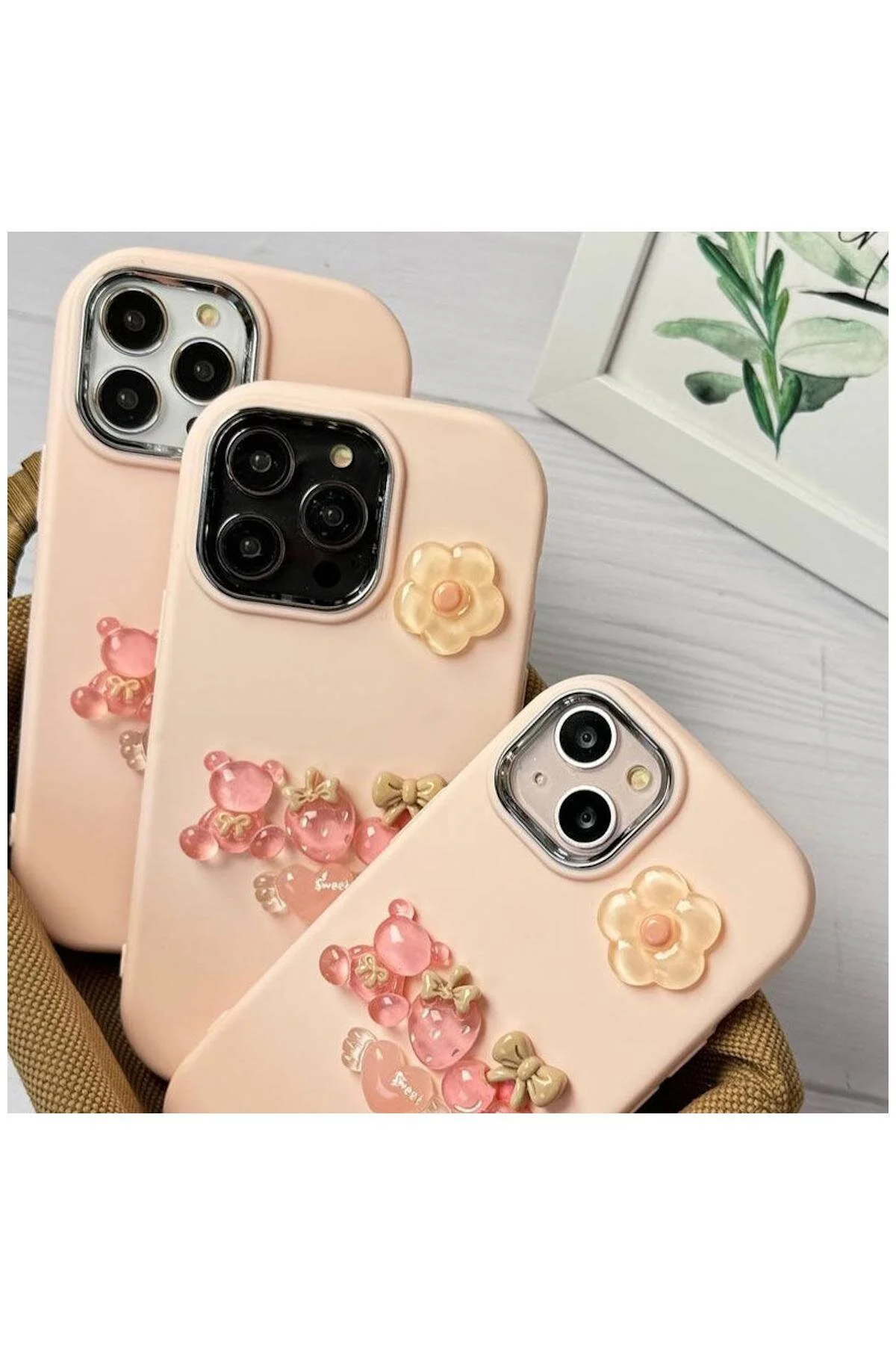 کاور و قاب APPLE IPHONE 11 CASE 3D BERRY SILICONE PINK Pro Aksesuar