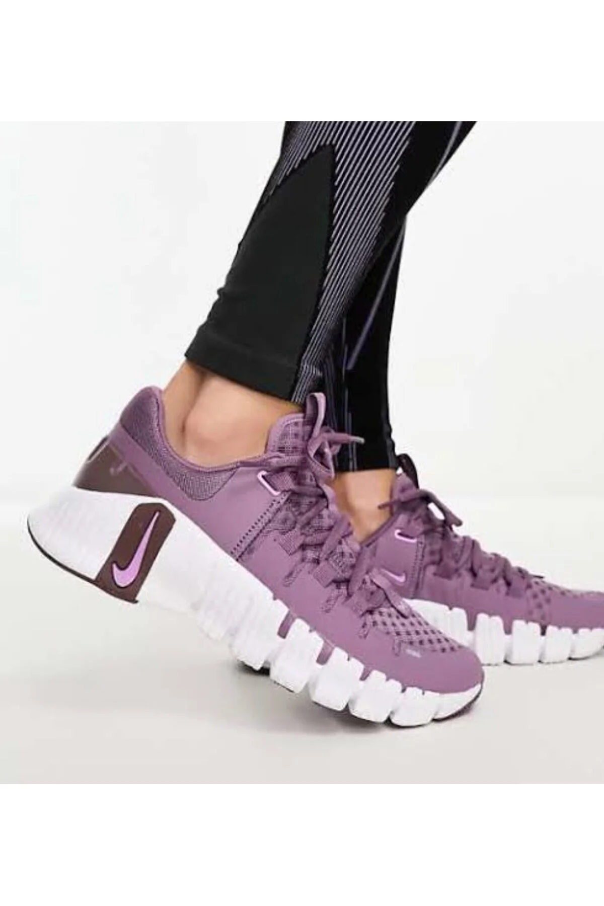 کفش پیاده روی زنانه آموزش رایگان METCON 5 ورزشی بنفش نایک Nike