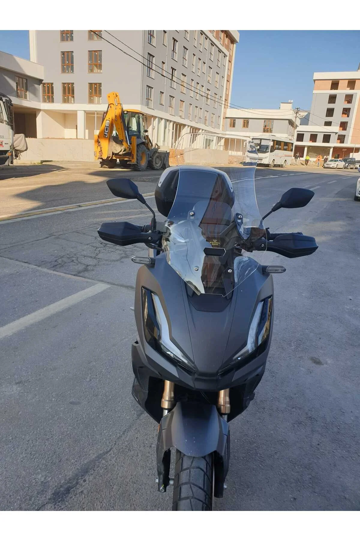 شیشه جلو موتورسیکلت HONDA ADV 350 اتومبیل 2023 2024 مدل 60 سانتی متر رنگ شفاف 4MM اندازه متوسط ​​سازگار MOTOCAM