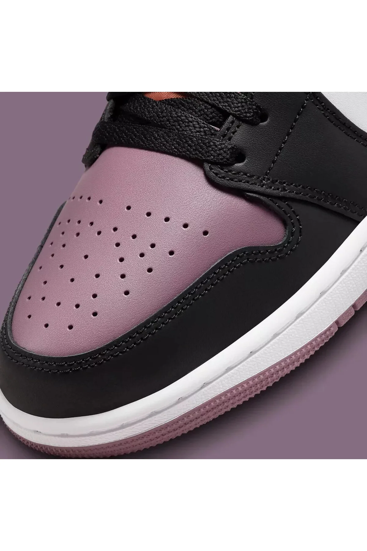 اسنیکر مردانه AIR JORDAN 1 LOW SKY J MAUVE نایک Nike