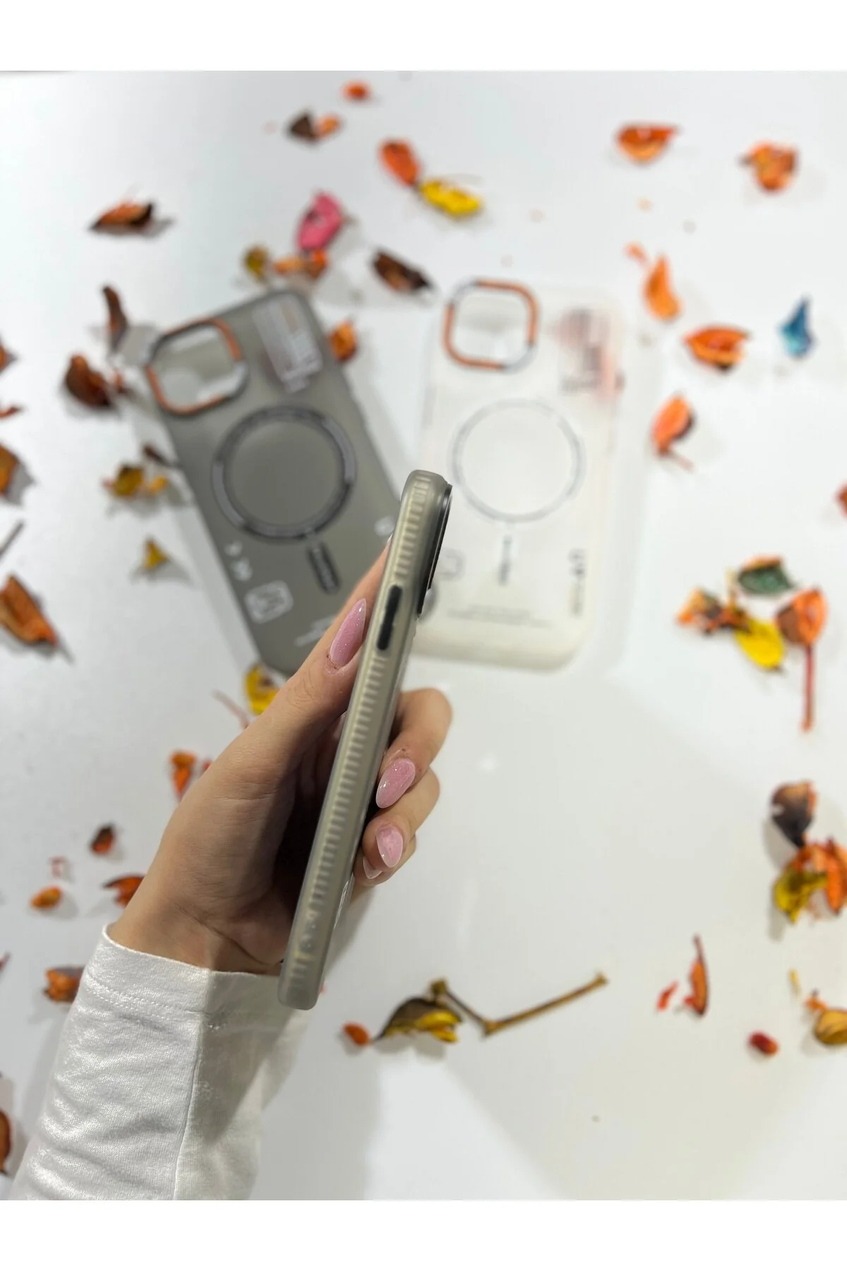 کاور و قاب طرح دار MAGSAFE سازگار با MAGFORCE IPHONE 11 OME