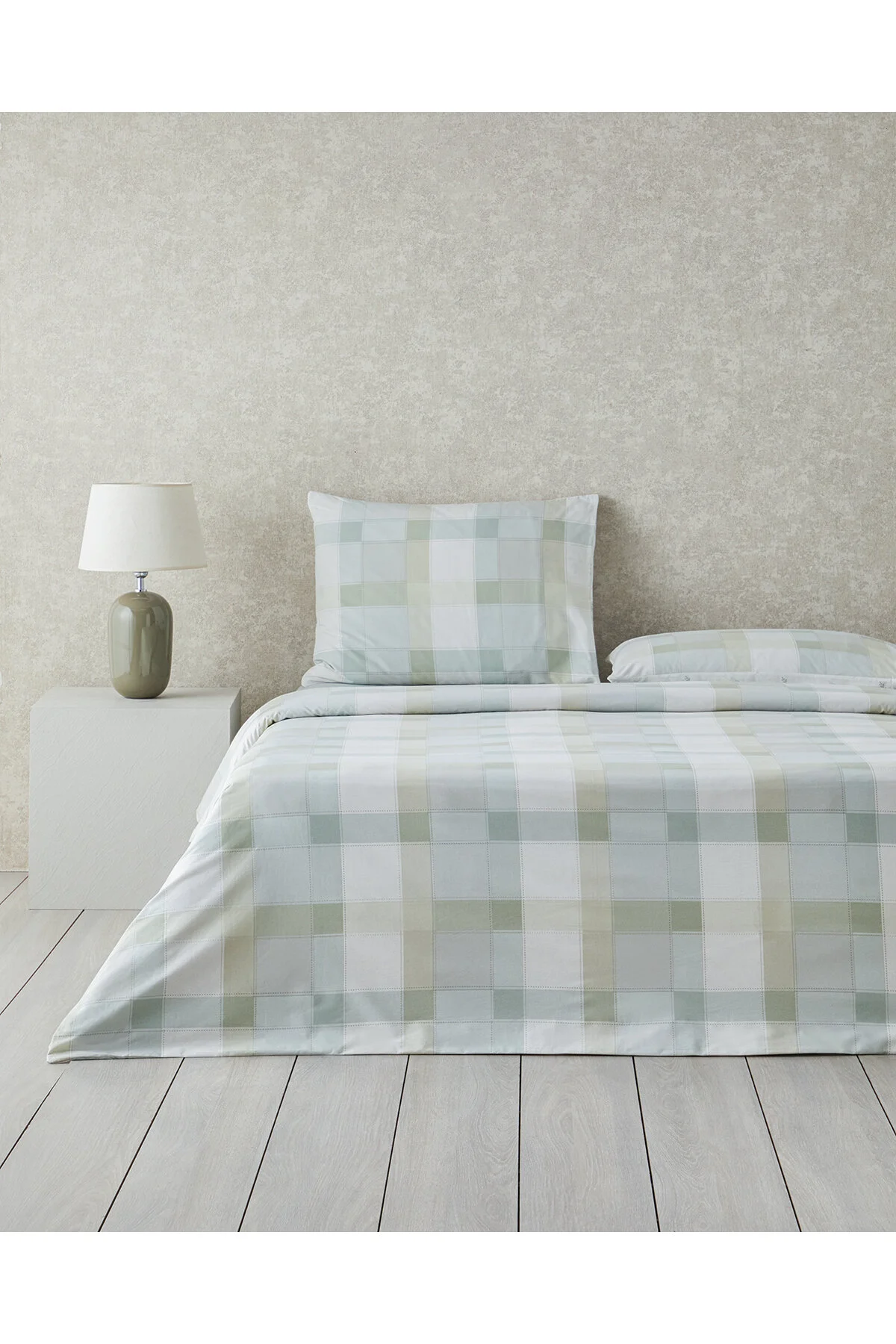 کاور لحاف یک نفره CRISPY BLOOM COTTON COVET COVER GREEN انگلیش هوم English Home