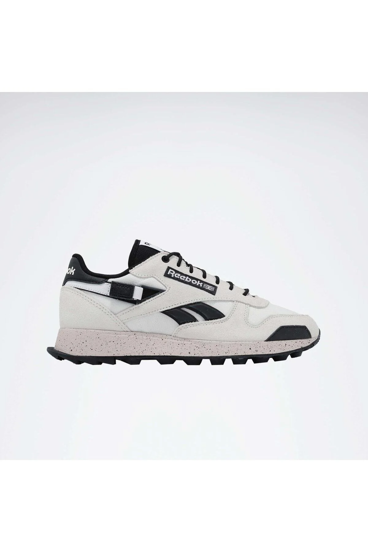 کفش مردانه ورزشی سفید چرم کلاسیک زمستان ریباک Reebok