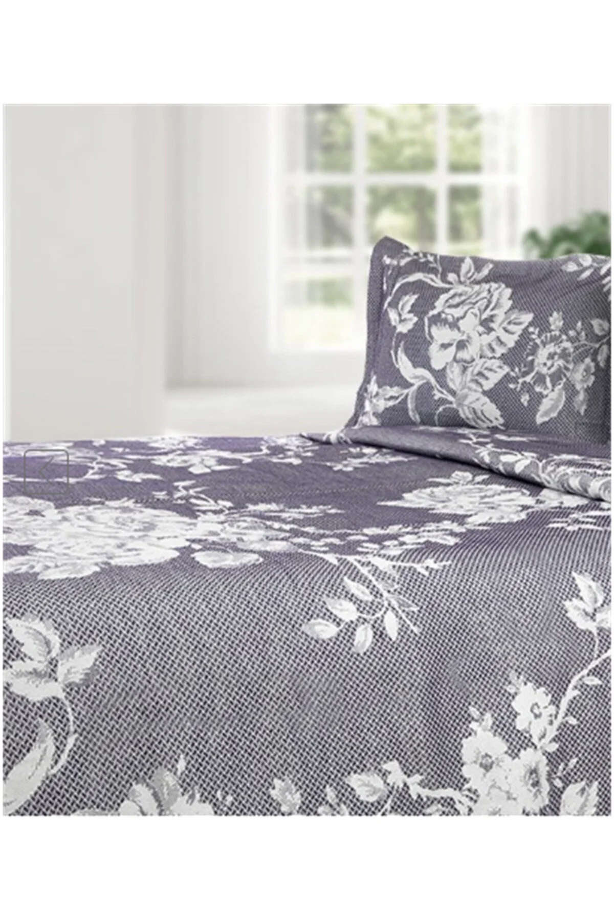روتختی یک نفره این محصول ناقص است مجموعه پوشش تخت گل رز ژاکارد 150X230 سانتی متر بنفش تیره English Home