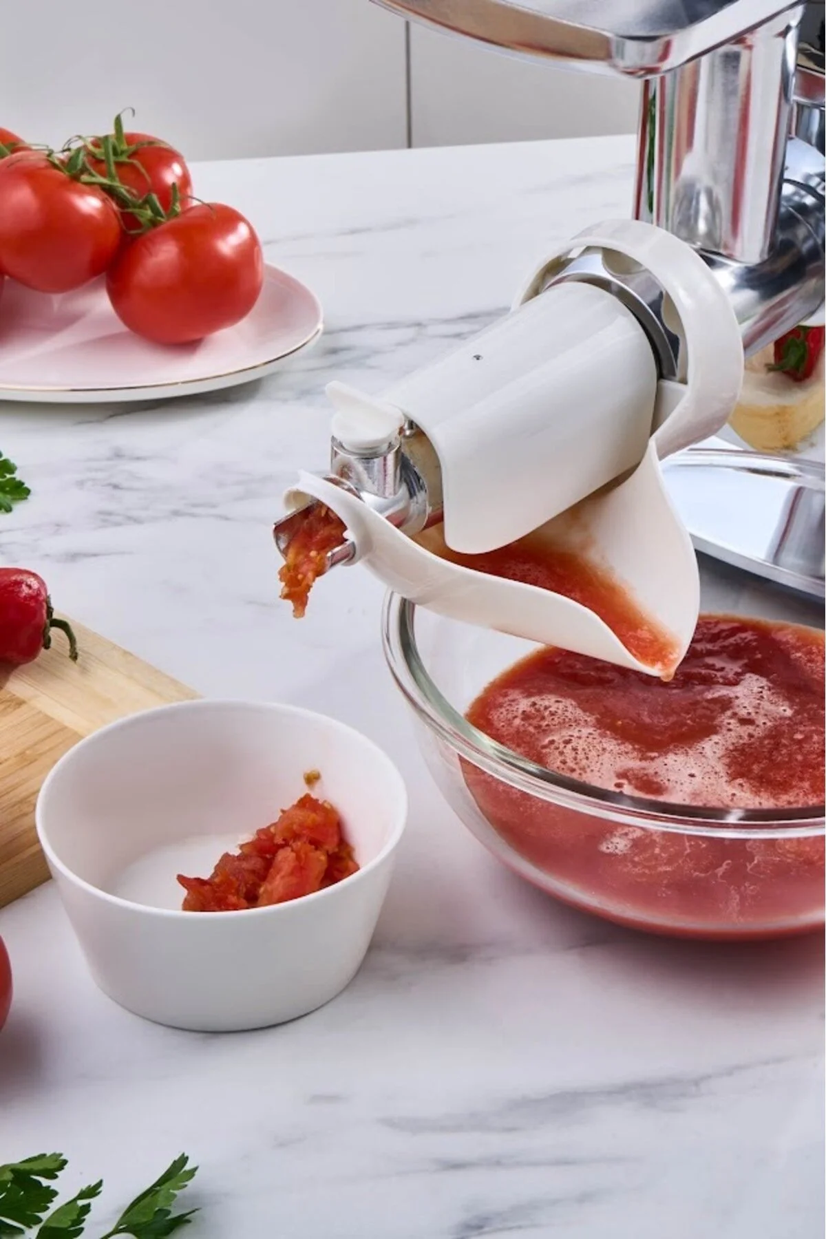 چرخ گوشت اینوکس 1201 با دستگاه رب گوجه فرنگی و سوسیس کوفته شکم پر اورجینال Karaca