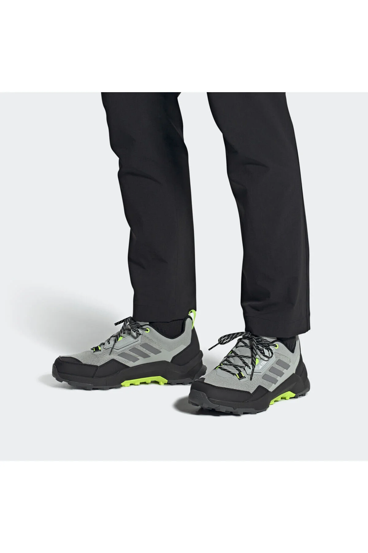 کفش کوهنوردی آدیداس ترکس AX4   adidas